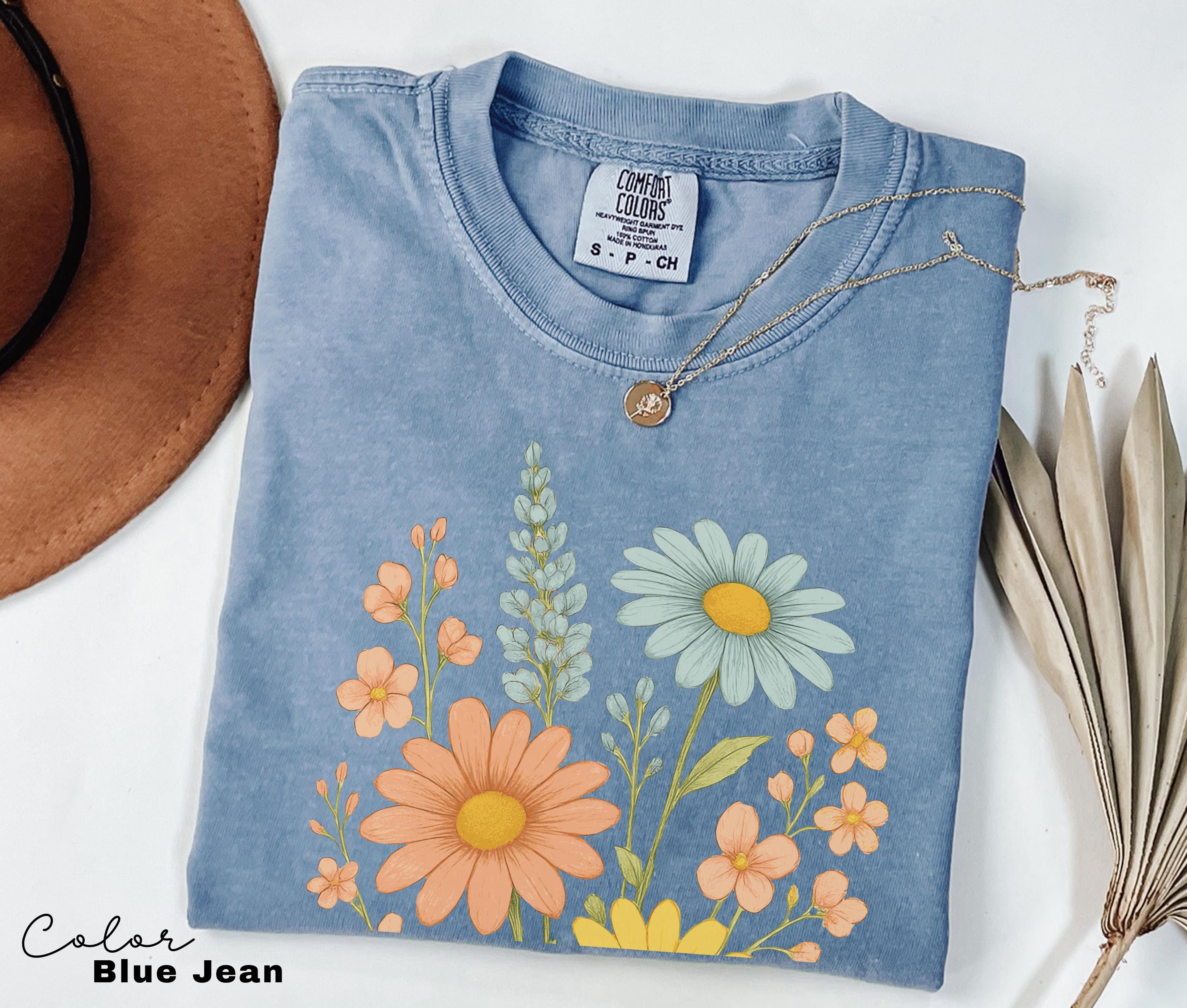 Sunflower Shirt, Comfort Colors Vintage Flowers Tshirt, Summer Wildflower Shirt, Boho Tee, Botanical Shirt, Sunflower Lover Gifts For Her