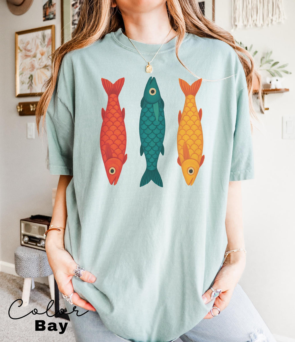 Fish Shirt, 90s Shirt Tomato Girl Tee Ocean Oversized Trendy Graphic Tshirt Summer Coastal Grandma Fisherman Aesthetic Colorful Fish