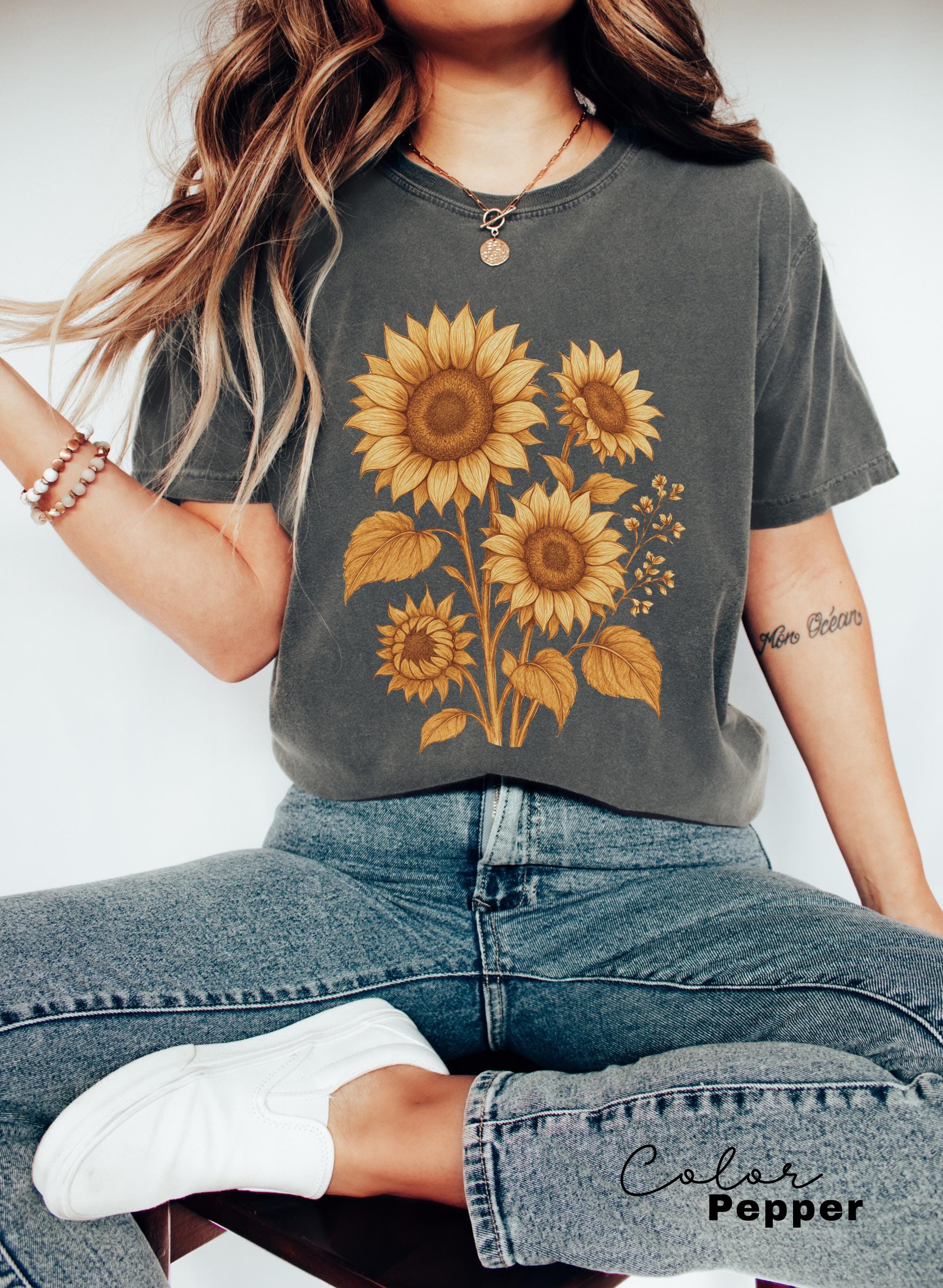 Sunflower Shirt, Comfort Colors Vintage Flowers Tshirt, Summer Wildflower Shirt, Boho Tee, Botanical Shirt, Sunflower Lover Gifts For Her