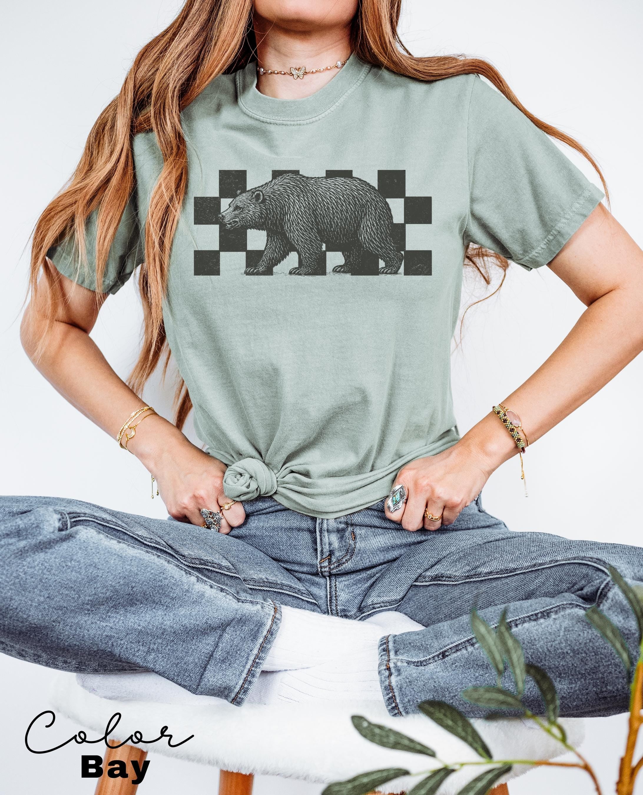 Retro Grizzly Bear Shirt, North American Wildlife Vintage 90s Unisex T-shirt, Nature Shirt, National Parks, Camping Tee, Forestcore, Hiking