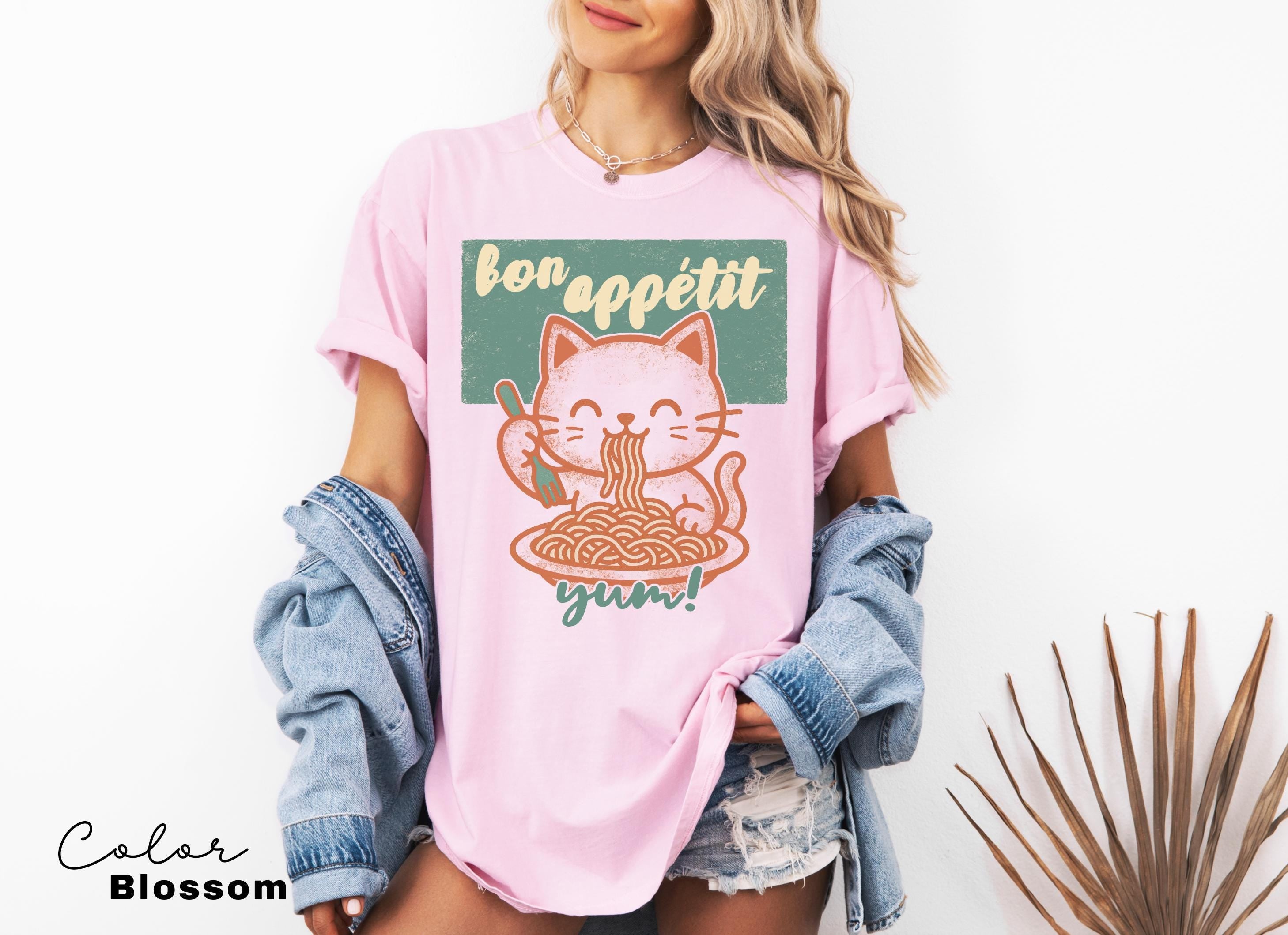 Ramen Noodle Cat Shirt, Cute Kitty Retro Style Graphic Tee, Bon Appetit Shirt, Cat Lover Tshirt, spaghetti shirt, Kitten Cat lover Retro Tee