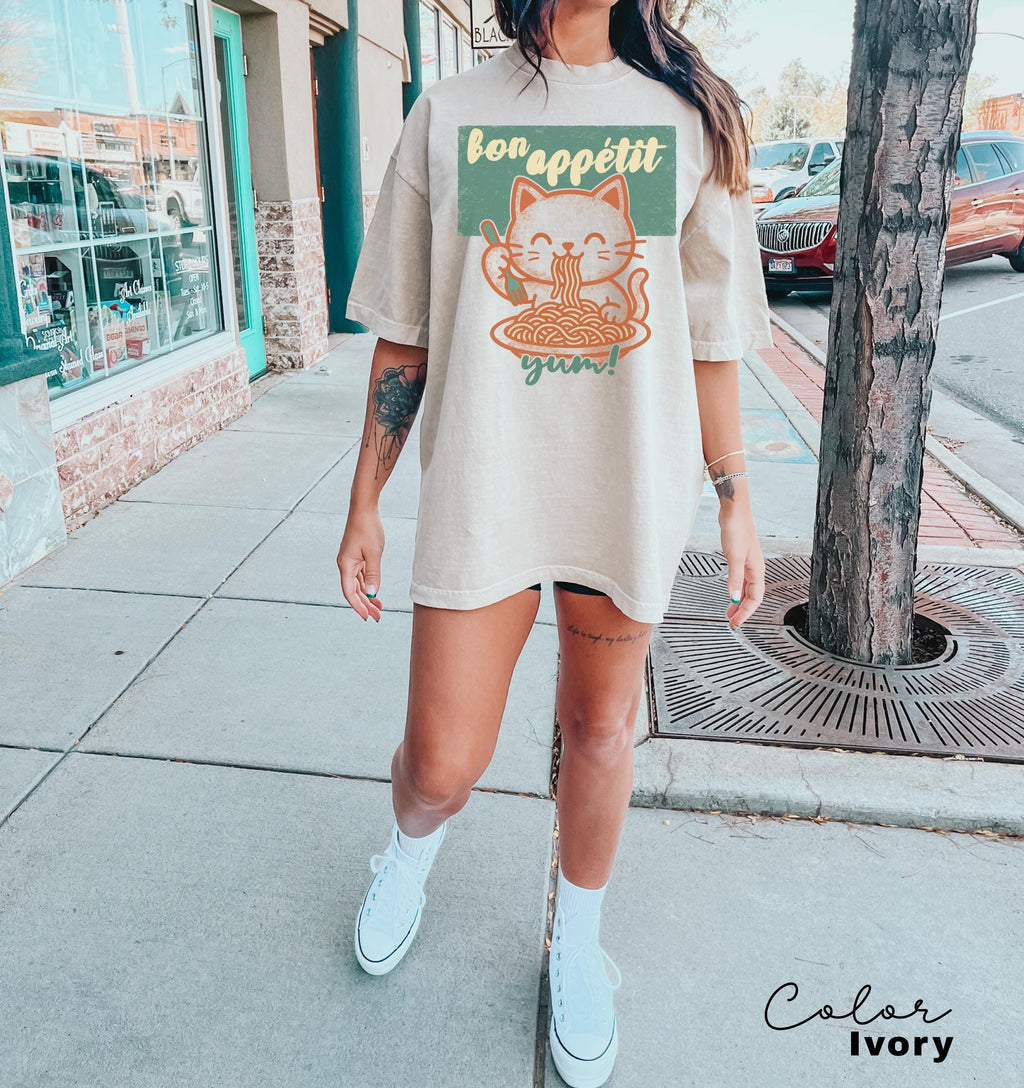 Ramen Noodle Cat Shirt, Cute Kitty Retro Style Graphic Tee, Bon Appetit Shirt, Cat Lover Tshirt, spaghetti shirt, Kitten Cat lover Retro Tee