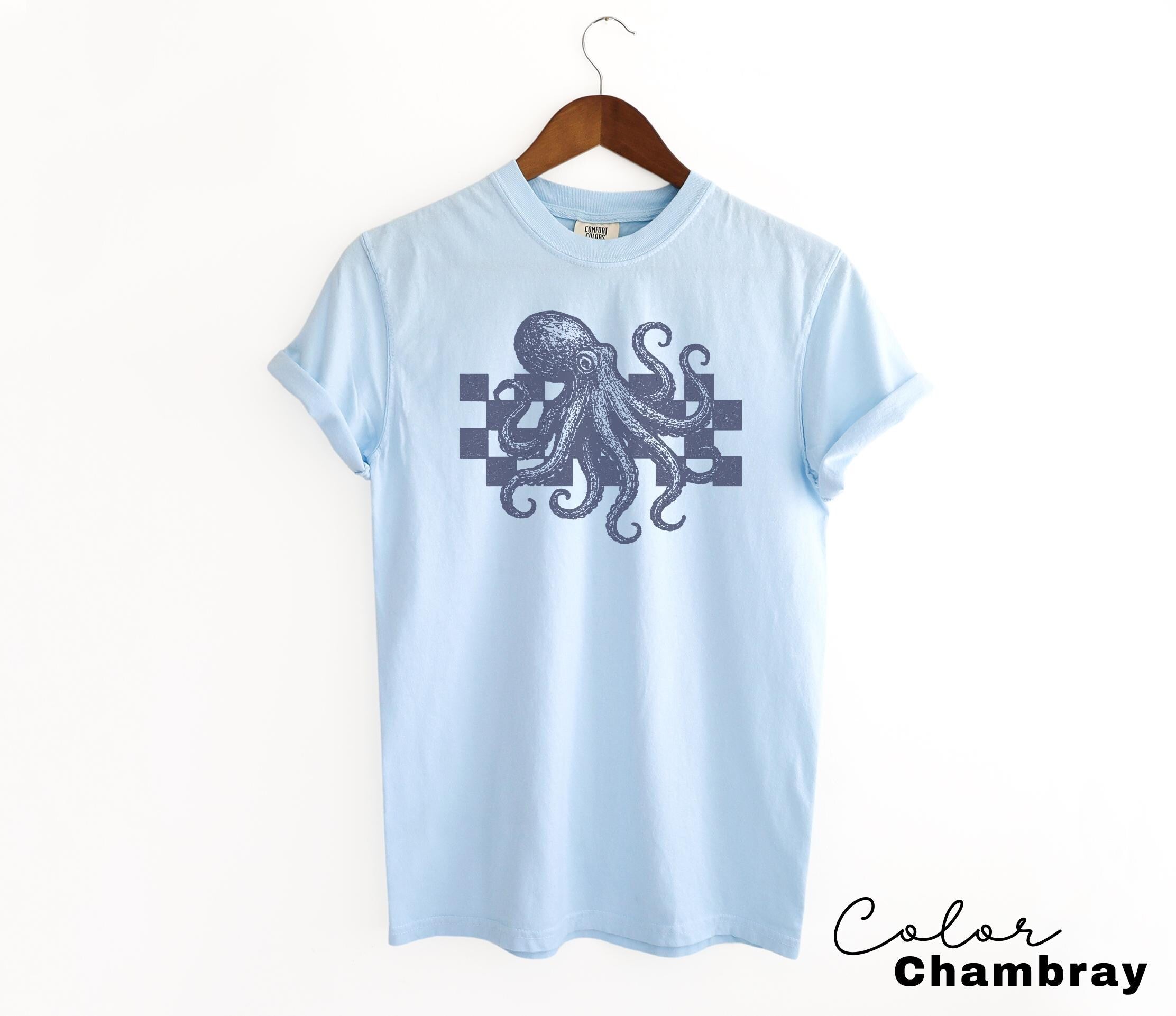 Octopus Shirt, 90s Vintage Style Tshirt, Retro Comfort Colors Y2k Ocean Shirt, Scuba Diver Gift, Ocean Animal Lover, Retro Ocean Animal Tee,