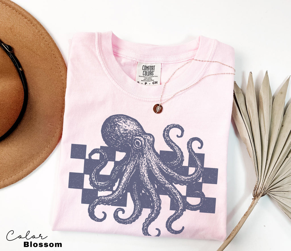 Octopus Shirt, 90s Vintage Style Tshirt, Retro Comfort Colors Y2k Ocean Shirt, Scuba Diver Gift, Ocean Animal Lover, Retro Ocean Animal Tee,
