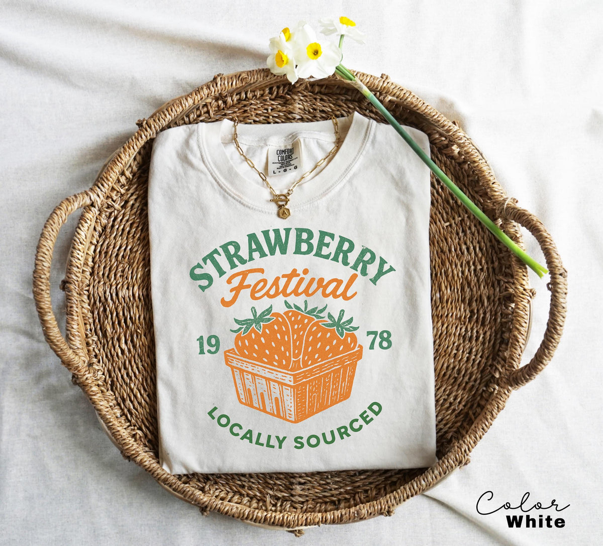 Strawberry Vintage Comfort Colors Shirt, Strawberry Festival Cottagecore Shirt, Strawberry Fruit Shirt, Summer Fruit, Strawberry Festival
