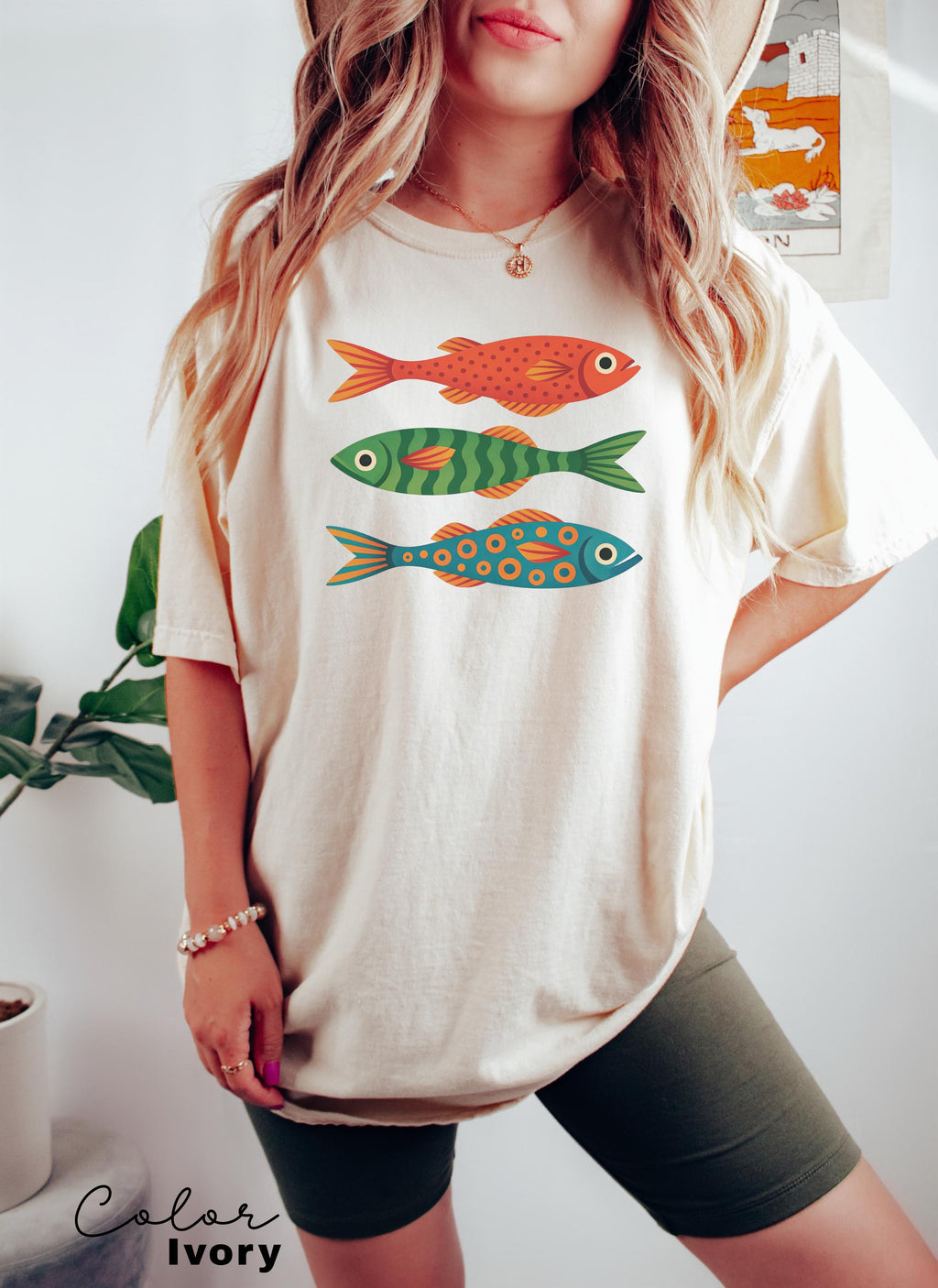 Comfort Colors Fish 90s Shirt Tomato Girl Tee Ocean Oversized Trendy Graphic Tshirt Summer Coastal Grandma Fisherman Aesthetic Colorful Fish