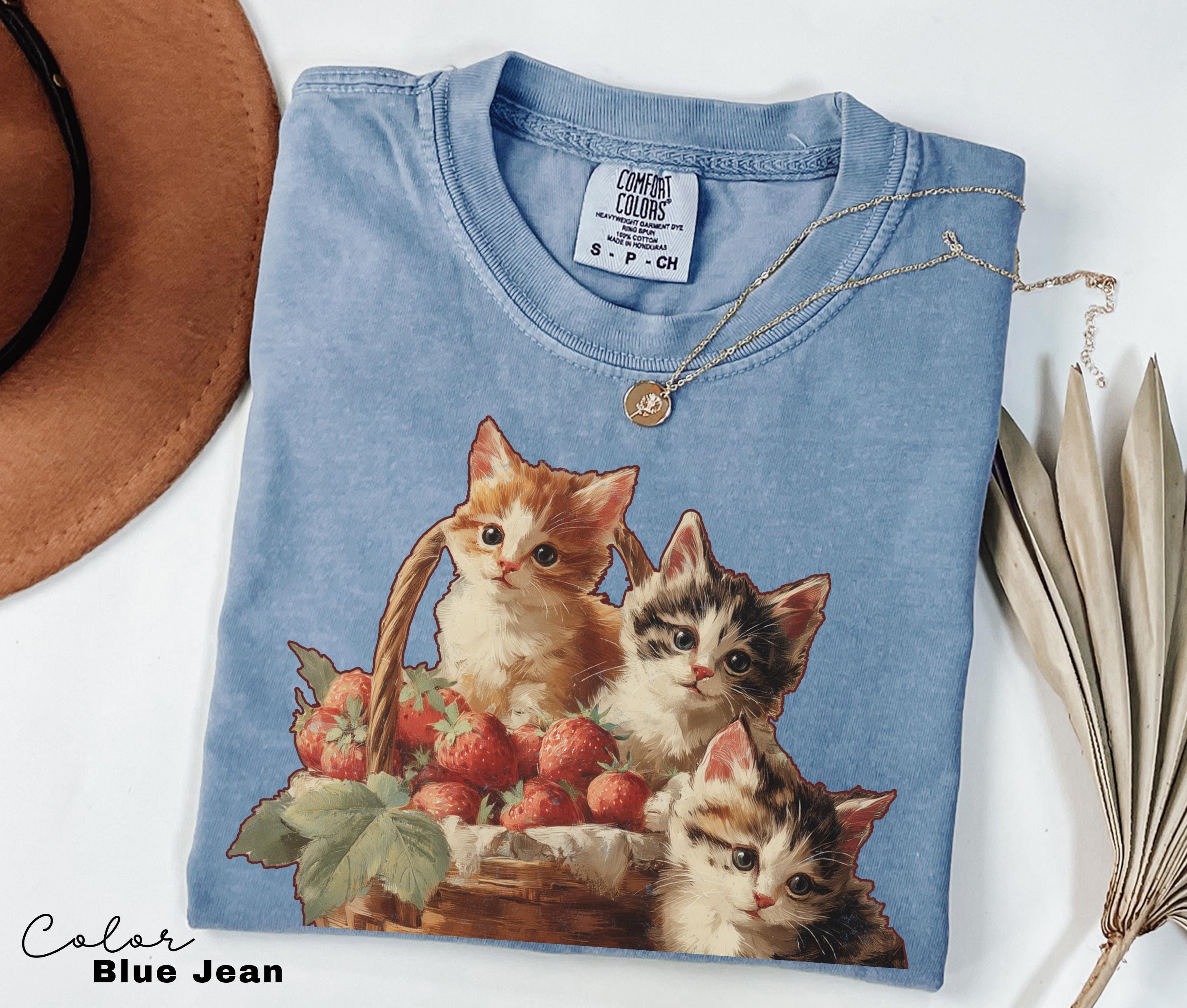 Strawberry Kittens Shirt, Summer Strawberry Shirt, Retro Style Cat Graphic Tee, Cute Comfort Colors, Cottagecore Shirt, Gift for Cat Lovers