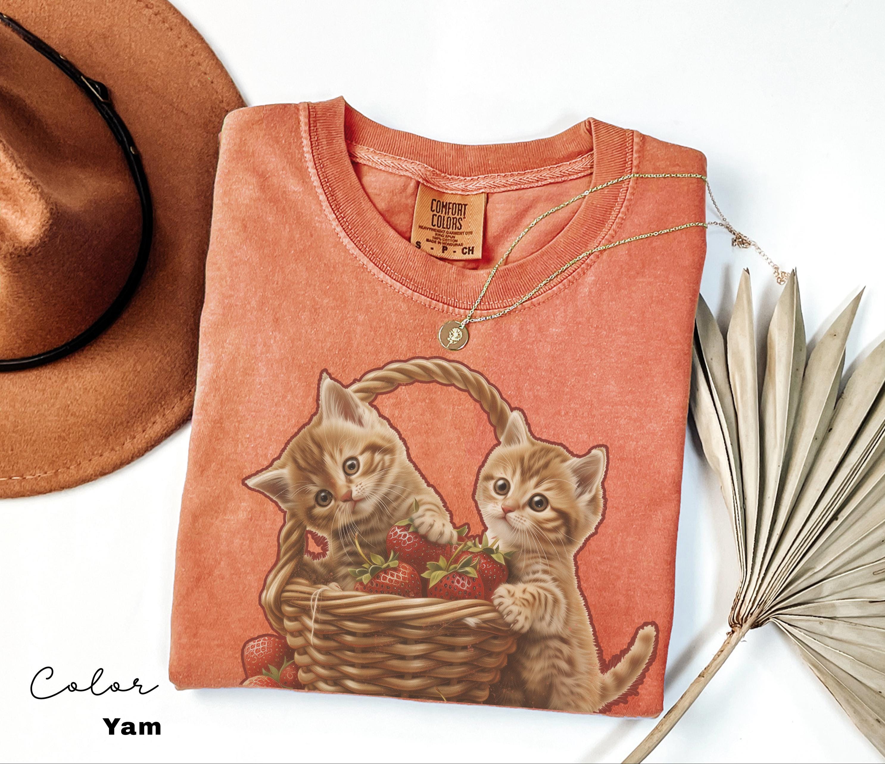 Strawberry Kittens Shirt, Summer Strawberry Shirt, Retro Style Cat Graphic Tee, Cute Comfort Colors, Cottagecore Shirt, Gift for Cat Lovers