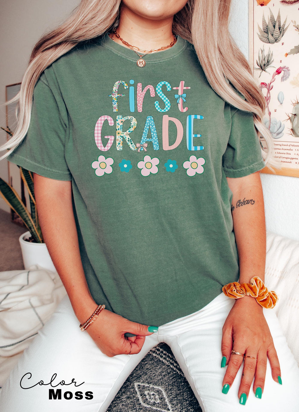 Comfort Colors First Grade Teacher Shirt, Back to School 1st Grade Tee, Teacher Appreciation Gift, Cute Elementary School T-shirt, Coquette