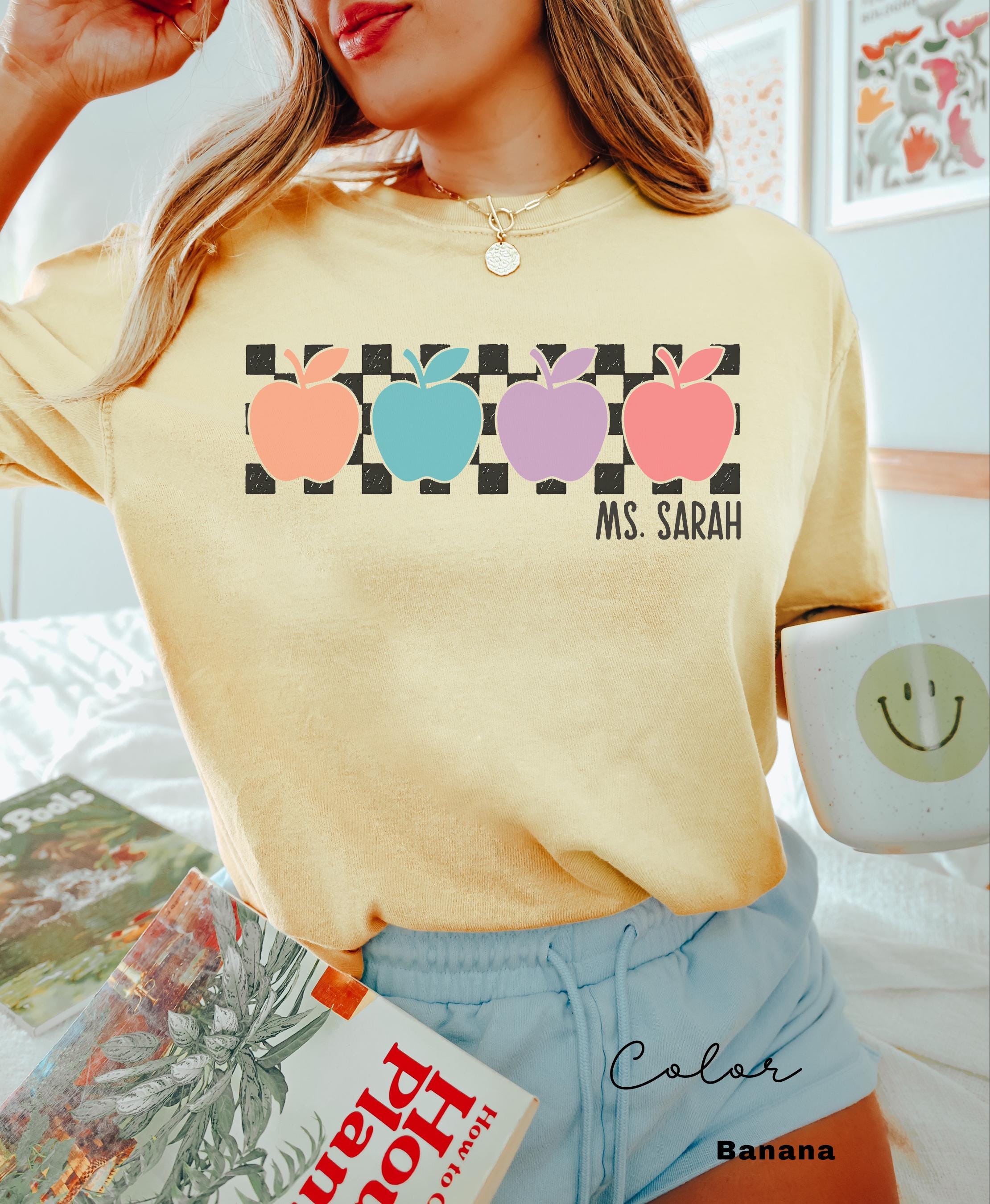 Custom Name Personalized Teacher Shirt, Teacher Group, Apple T-Shirt, Comfort Colors Teacher Shirt, Back to School, First Second Third Grade