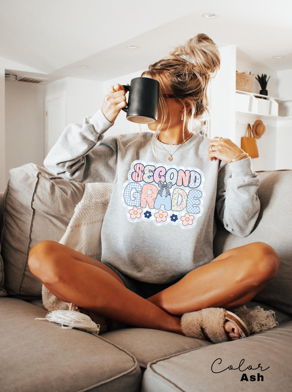 Second Grade Teacher Sweatshirt, Back to School 2nd Grade , Teacher Appreciation Gift, Cute Elementary School Crewneck, Crew Squad, Coquette