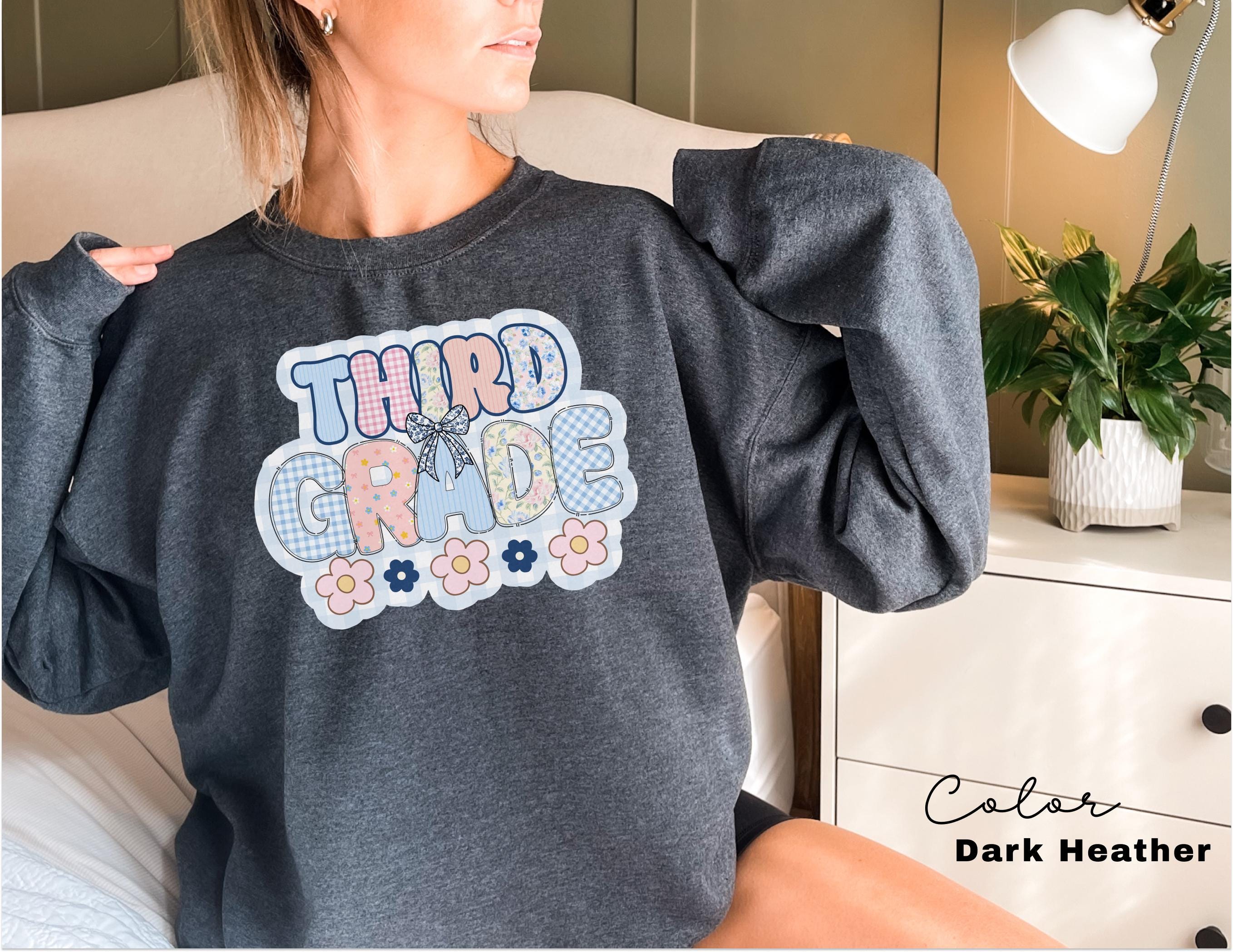 Third Grade Teacher Sweatshirt, Back to School 3rd Grade , Teacher Appreciation Gift, Cute Elementary School Crewneck, Crew Squad, Coquette