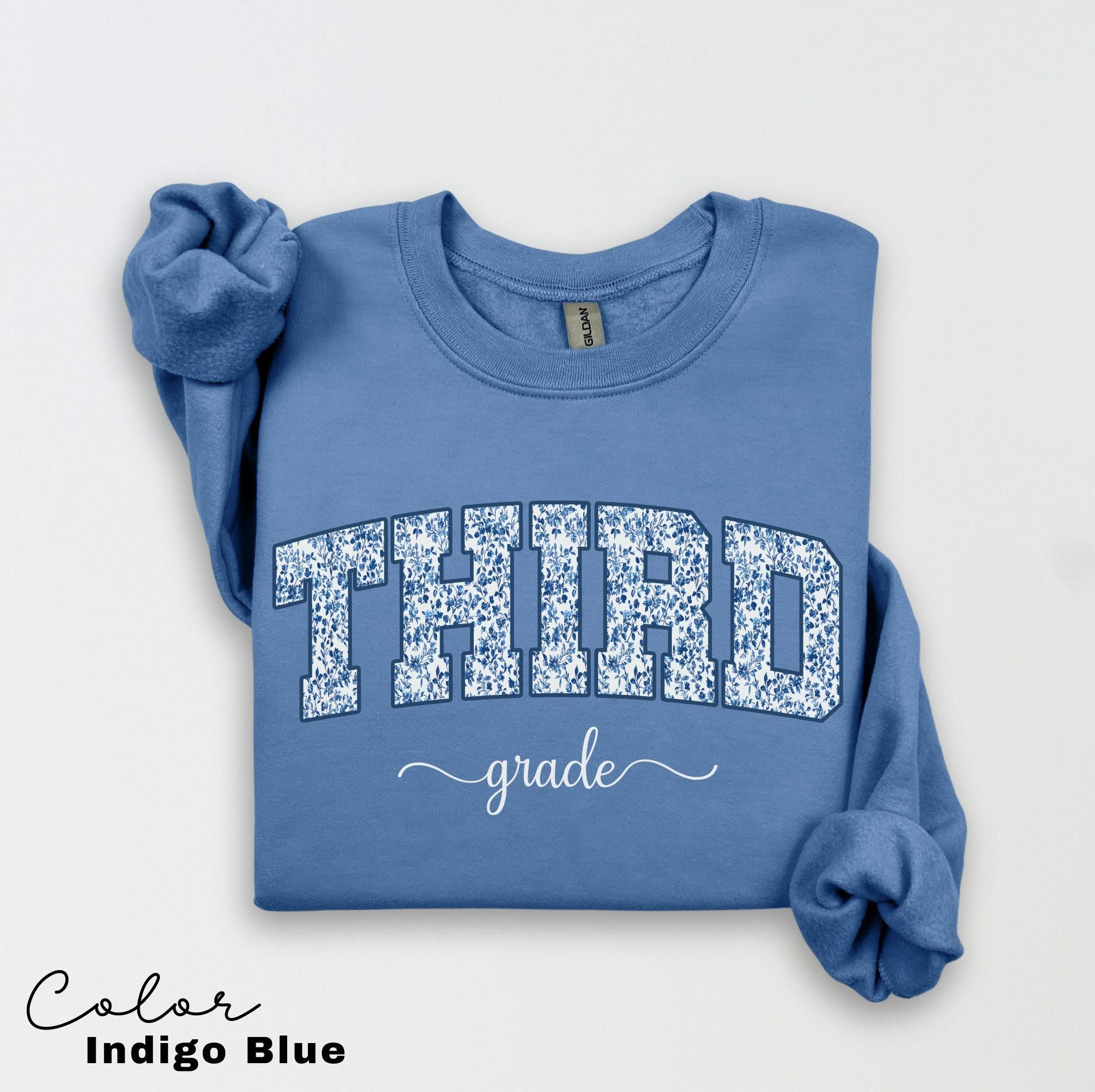 Third Grade Teacher Sweatshirt, Back to School 3rd Grade , Teacher Appreciation Gift, Cute Elementary School Crewneck, Crew Squad, Coquette