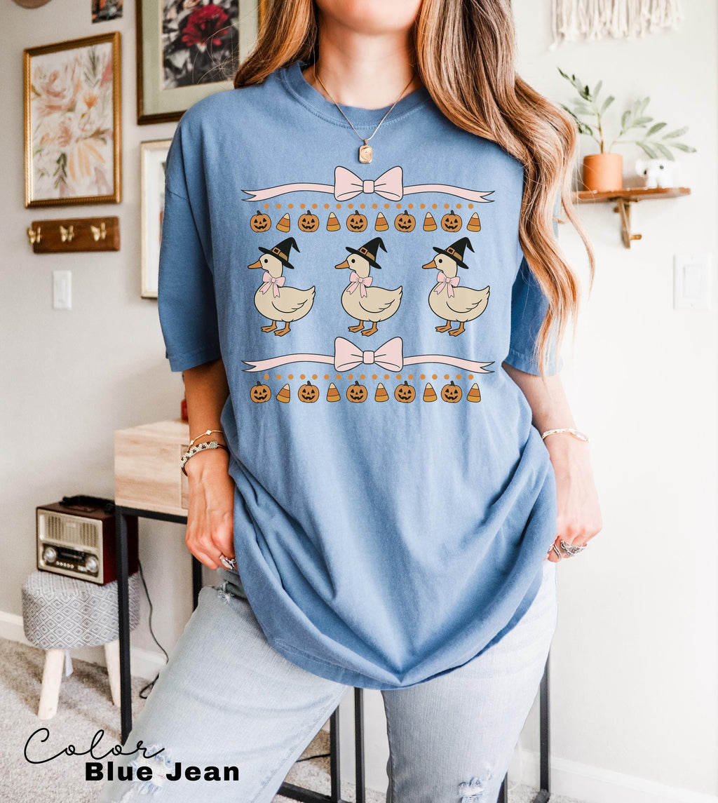 Halloween Coquette Goose Bow Shirt, Retro Goose Shirt, Cottagecore Halloween, Witch Goose, Funny Goose Tee, Trendy Halloween Gift,