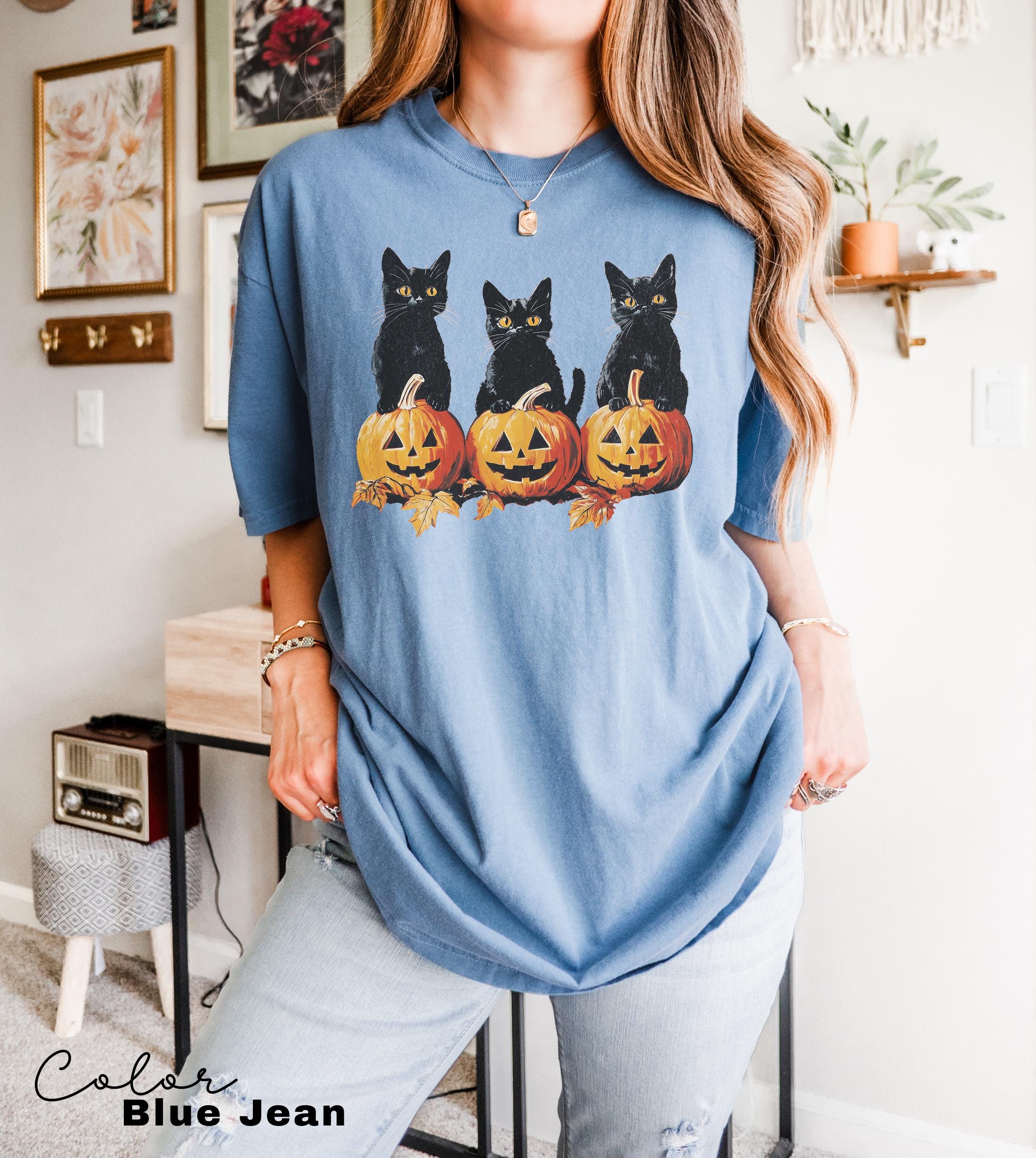 Spooky Cat Halloween Shirt, Vintage 90s Halloween Cat Shirt, Retro Cat Shirt, Halloween Shirt, Black Cat Halloween Tee, Spooky Season Shirt