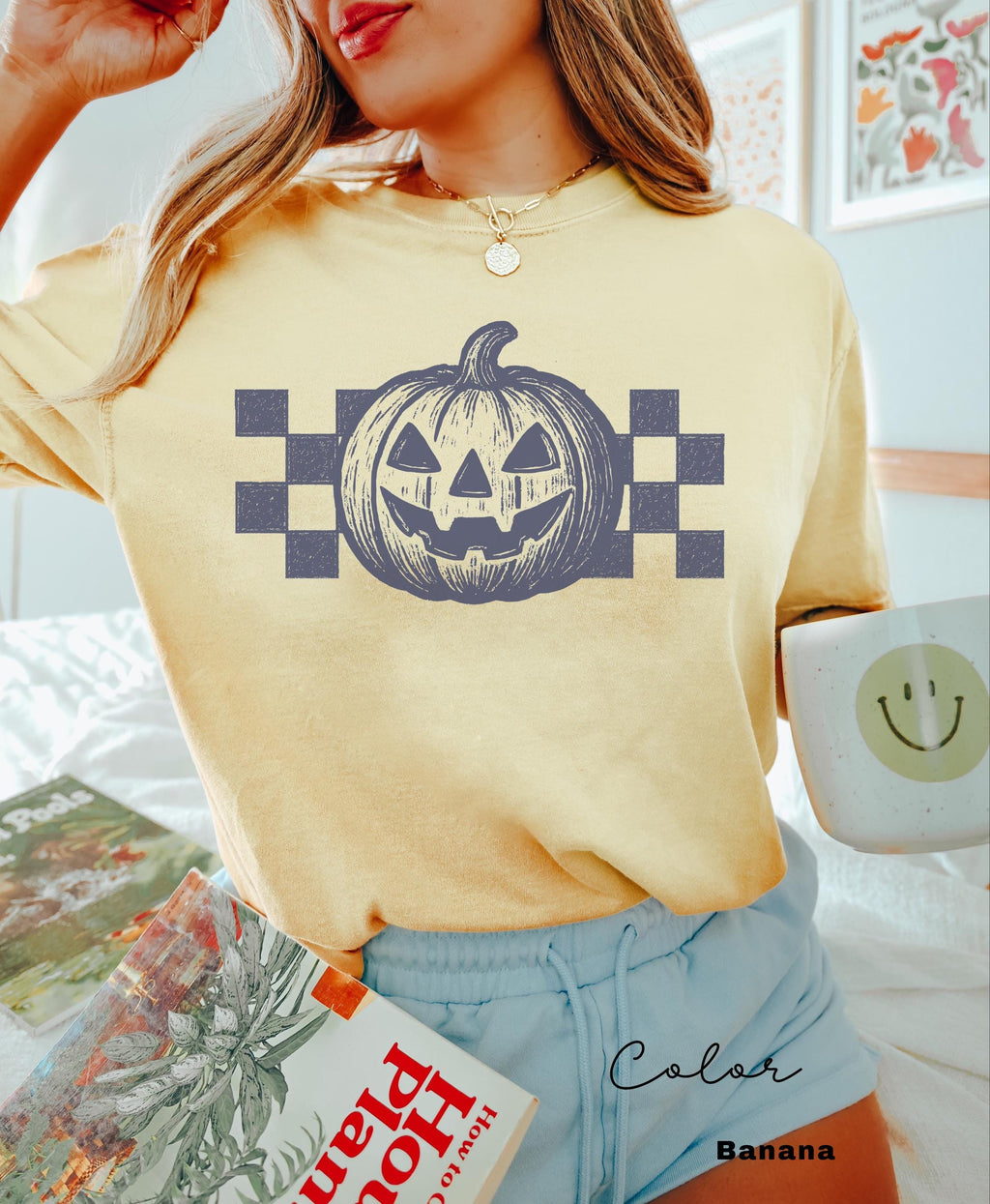 Halloween Cute Pumpkin Shirt, Jack O Lantern Shirt, Retro Halloween Tee, Women's Halloween Shirt, Fall Spooky, Comfort Colors, Oversized