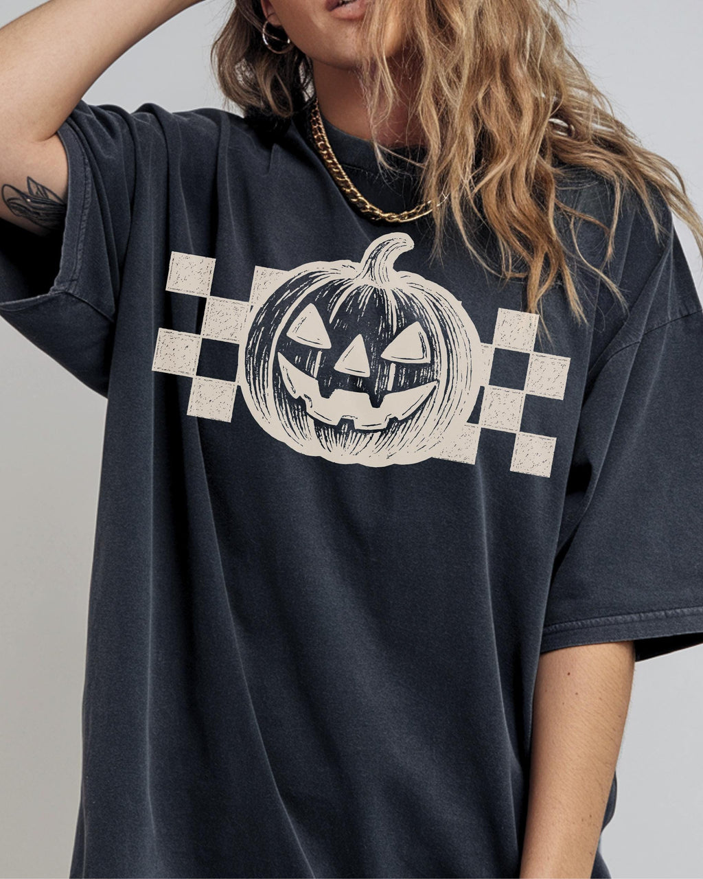 Halloween Cute Pumpkin Shirt, Jack O Lantern Shirt, Retro Halloween Tee, Women's Halloween Shirt, Fall Spooky, Comfort Colors, Oversized