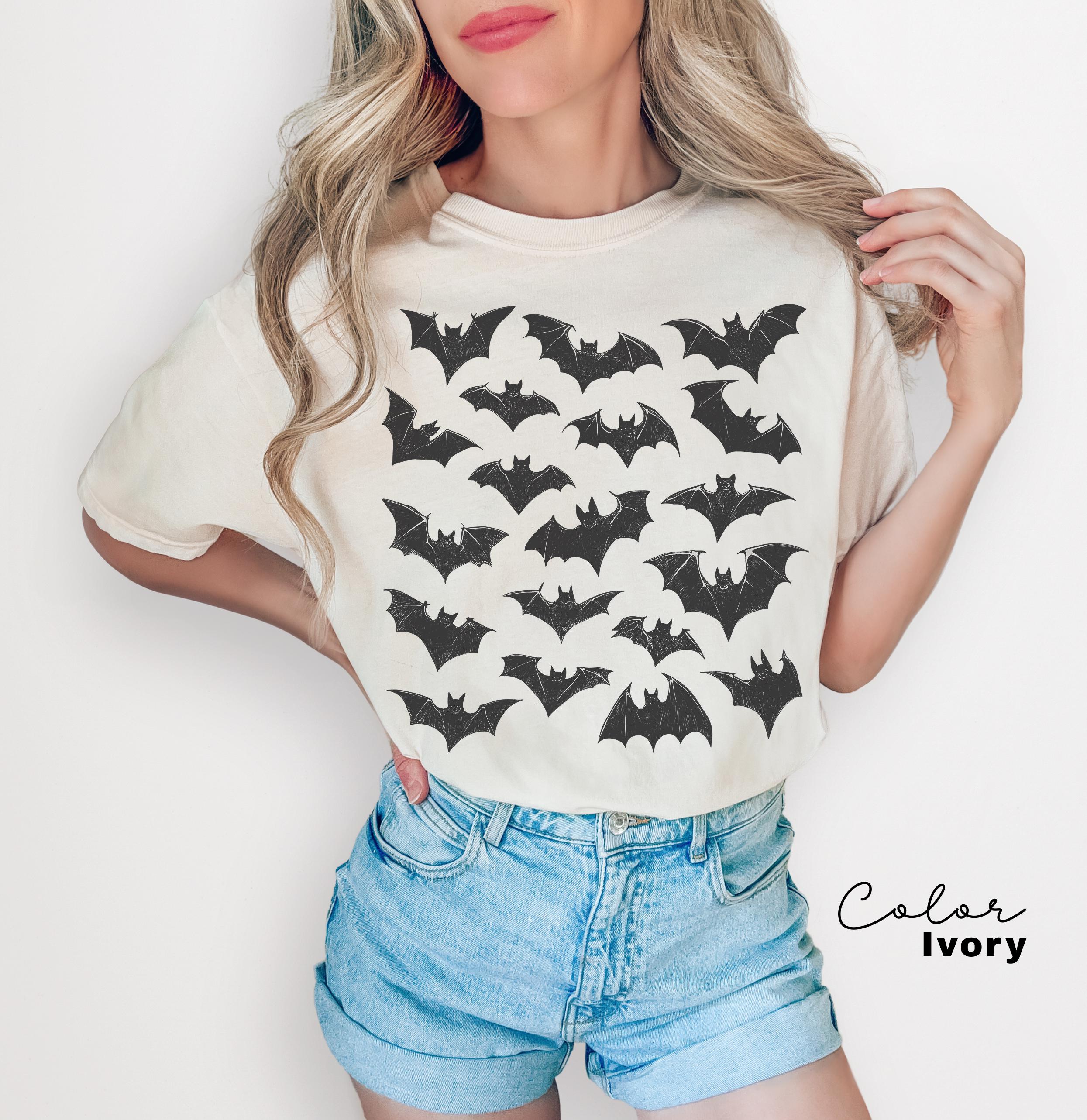 Retro Bats Halloween Shirt, 90s Style Bats T-shirt, Comfort Colors Artsy Bat Lover Gift, Retro Aesthetic Halloween Bats Shirt, Doodle Tee