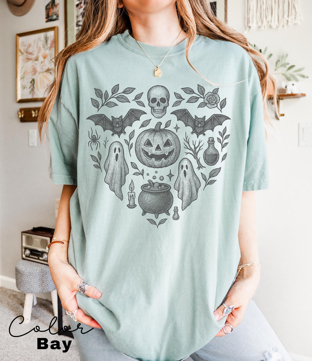 Vintage Retro Halloween Jack O Lantern Pumpkin Shirt, Bat Shirt, Ghost Halloween Shirt, Bats Shirt, Spooky Season, Halloween Heart Tee
