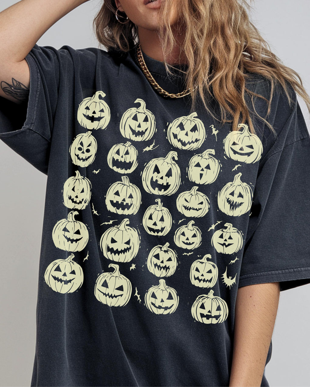 Retro Halloween Jack O Lantern Pumpkin Shirt, 90s Halloween Shirt, Spooky Season, Halloween Tee, Pumpkin Shirt, Halloween Doodle Tee,