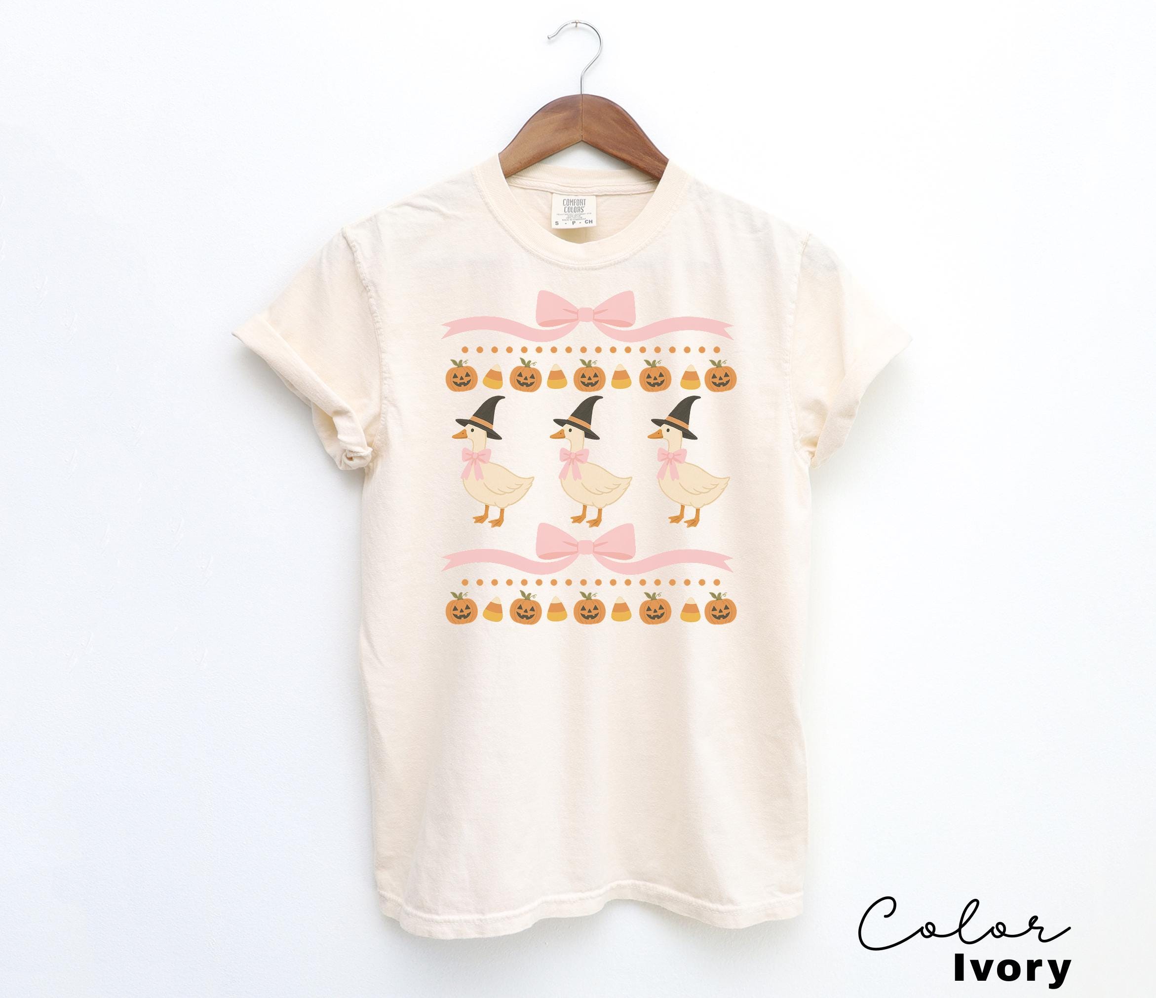 Halloween Coquette Goose Bow Shirt, Retro Goose Shirt, Cottagecore Halloween, Witch Goose, Funny Goose Tee, Trendy Halloween Gift,