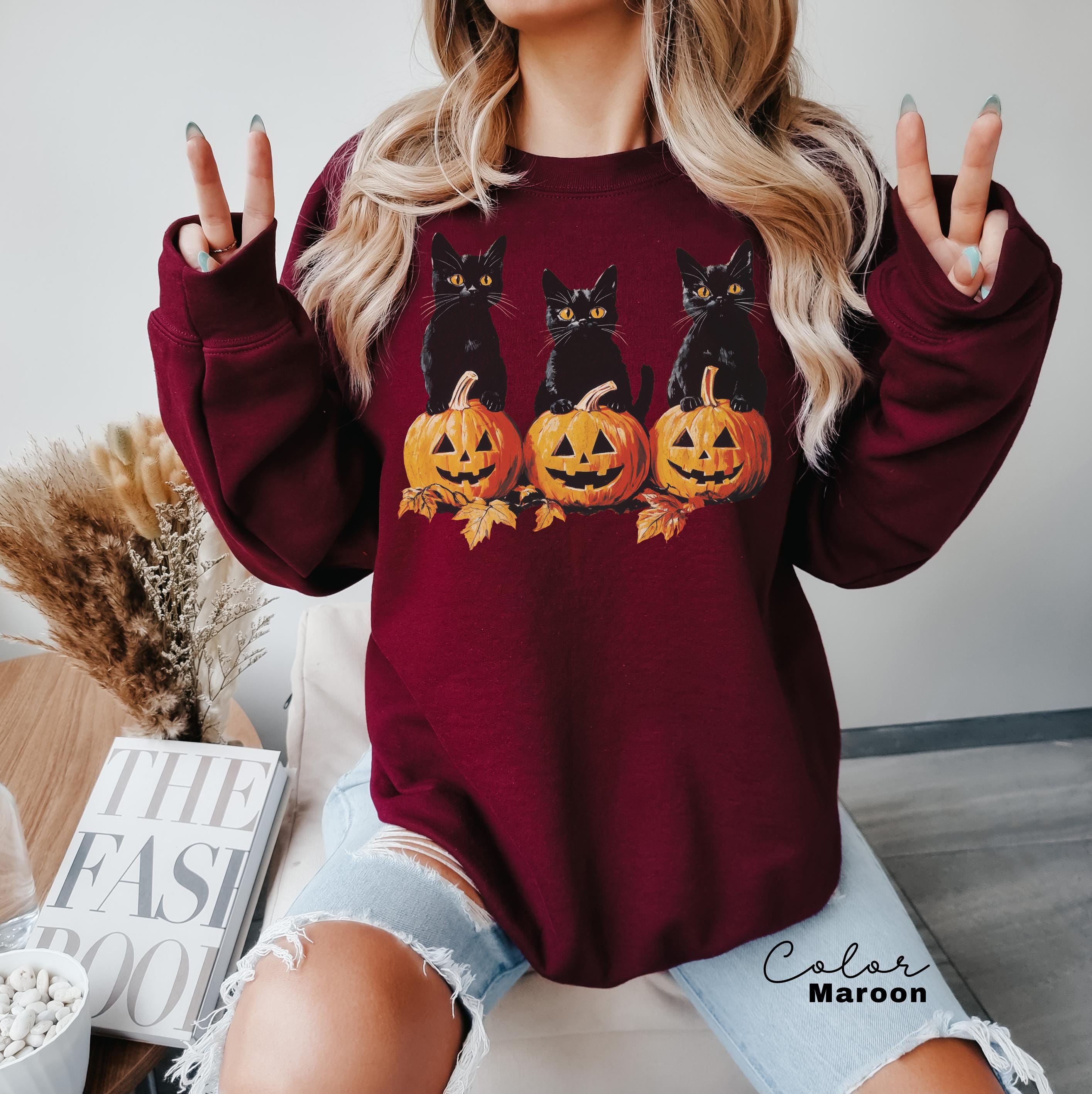 Spooky Cat Halloween Sweatshirt, Vintage 90s Halloween Cat, Retro Cat Crewneck, Pumpkin, Jack O Lantern Black Cat Halloween, Spooky Season