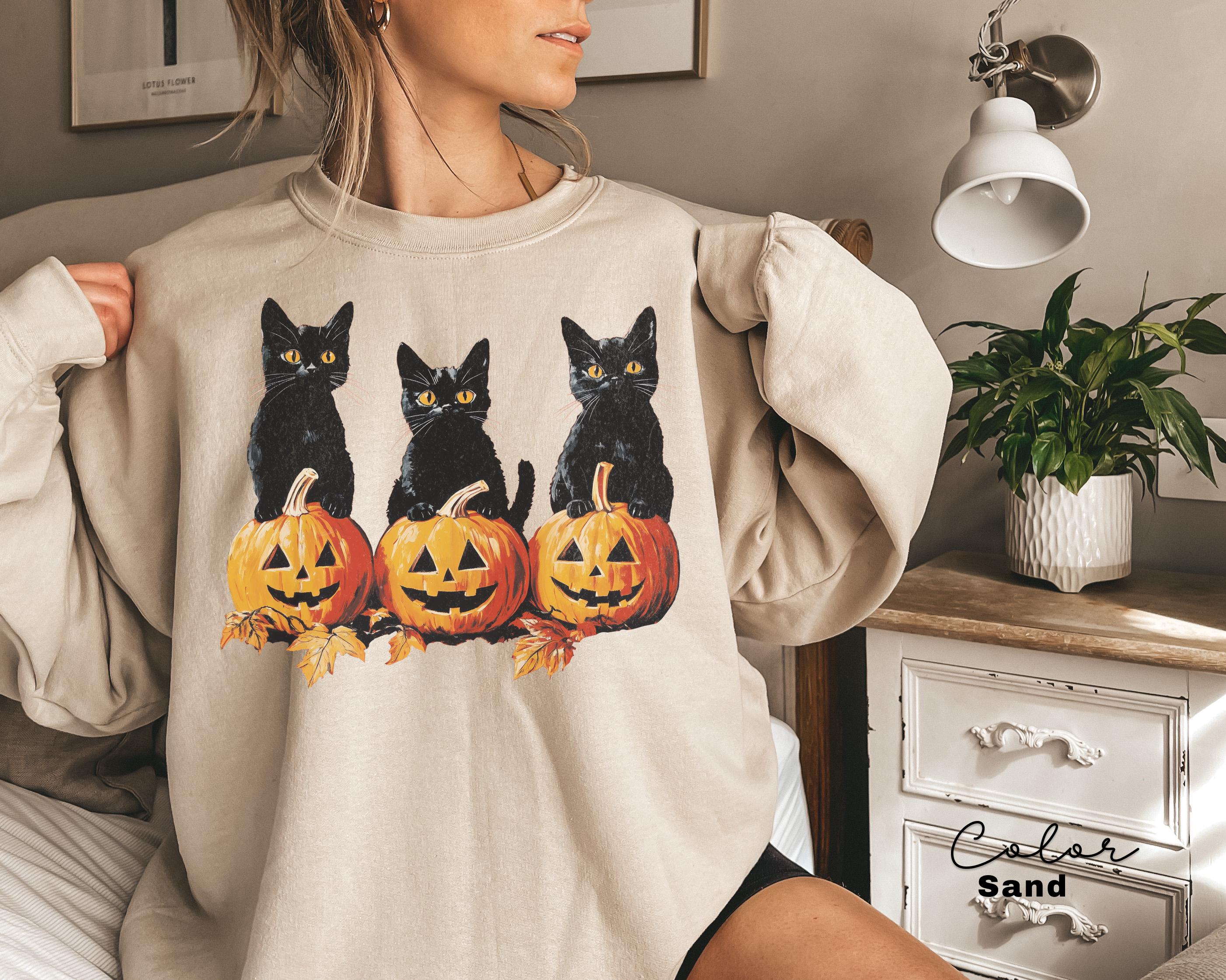 Spooky Cat Halloween Sweatshirt, Vintage 90s Halloween Cat, Retro Cat Crewneck, Pumpkin, Jack O Lantern Black Cat Halloween, Spooky Season