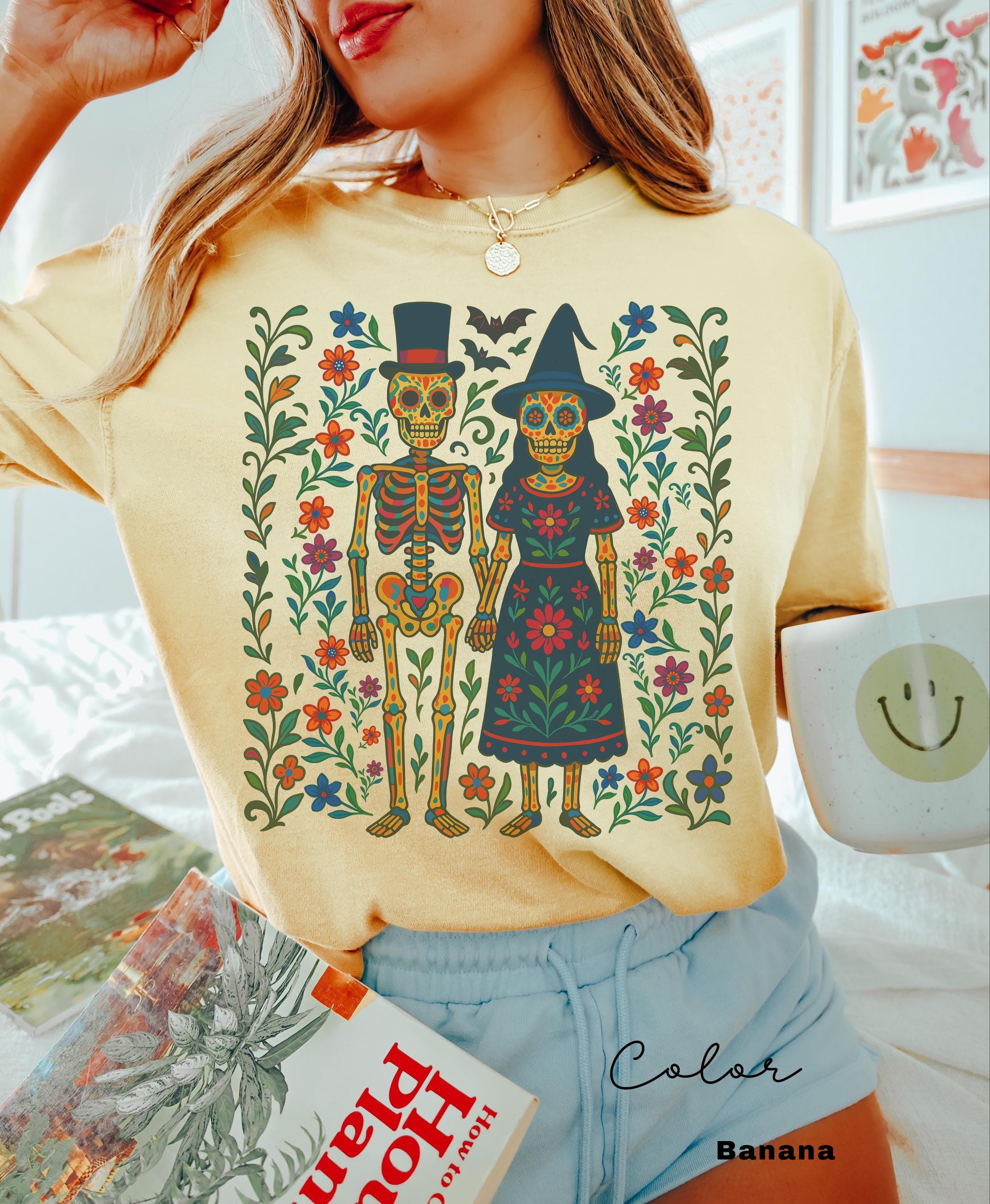 Halloween Skeleton Couple Shirt, Floral Halloween, Sugar Skull, Colorful Halloween Tee, Comfort Colors, Oversized, Retro Vintage Halloween