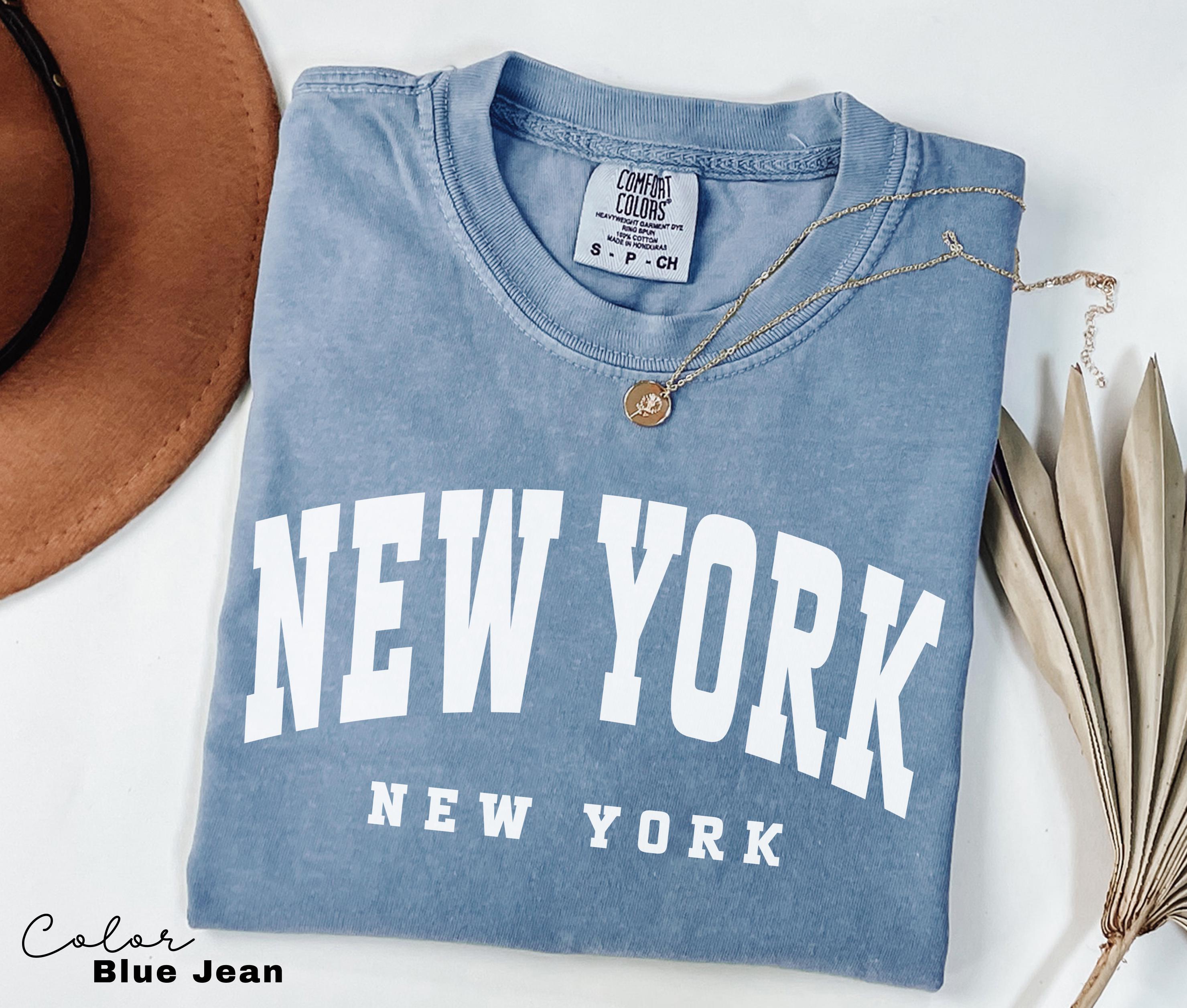 New York Shirt, NYC Shirt, Comfort Colors, Vintage Varsity Aesthetic, Trendy Travel Destination Gift, New York Tshirt, NYC, Preppy Trendy,