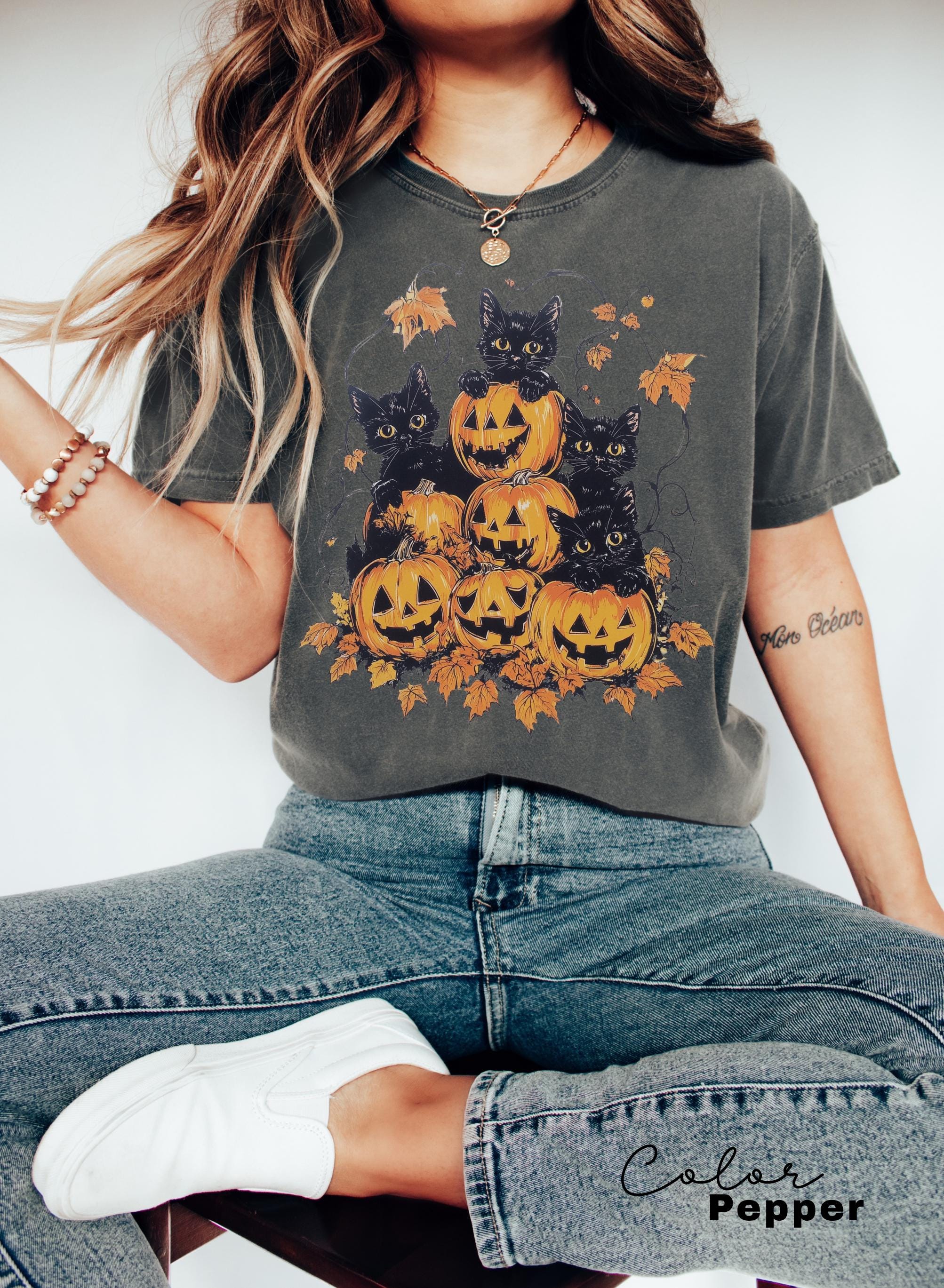Spooky Cat Halloween Shirt, Vintage 90s Halloween Cat Shirt, Retro Cat Shirt, Halloween Shirt, Black Cat Halloween Tee, Spooky Season Shirt