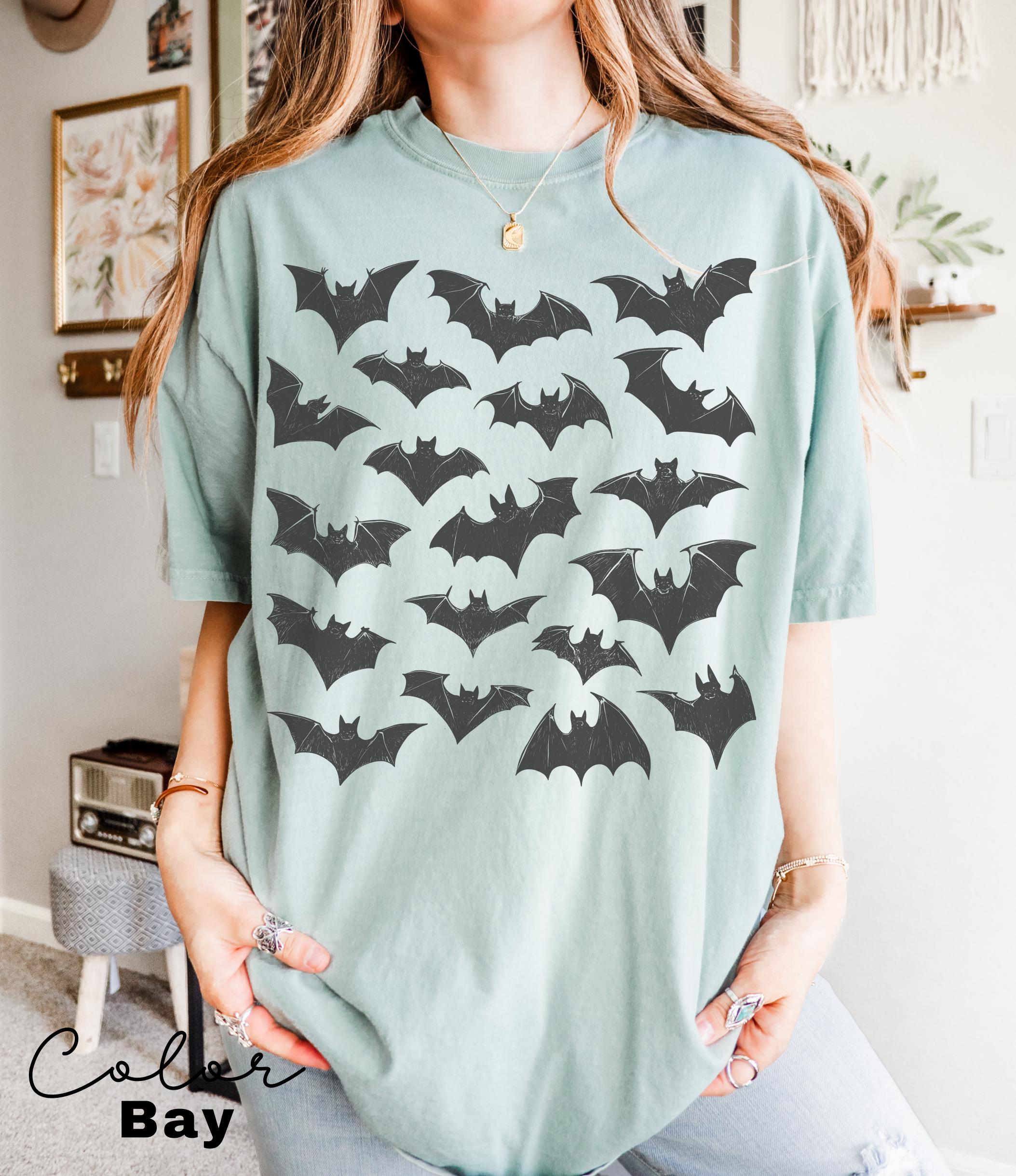 Retro Bats Halloween Shirt, 90s Style Bats T-shirt, Comfort Colors Artsy Bat Lover Gift, Retro Aesthetic Halloween Bats Shirt, Doodle Tee