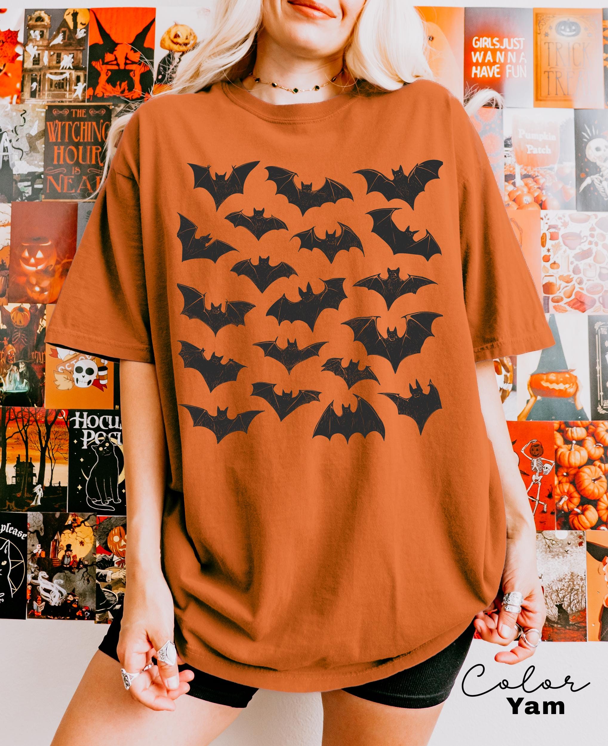 Retro Bats Halloween Shirt, 90s Style Bats T-shirt, Comfort Colors Artsy Bat Lover Gift, Retro Aesthetic Halloween Bats Shirt, Doodle Tee