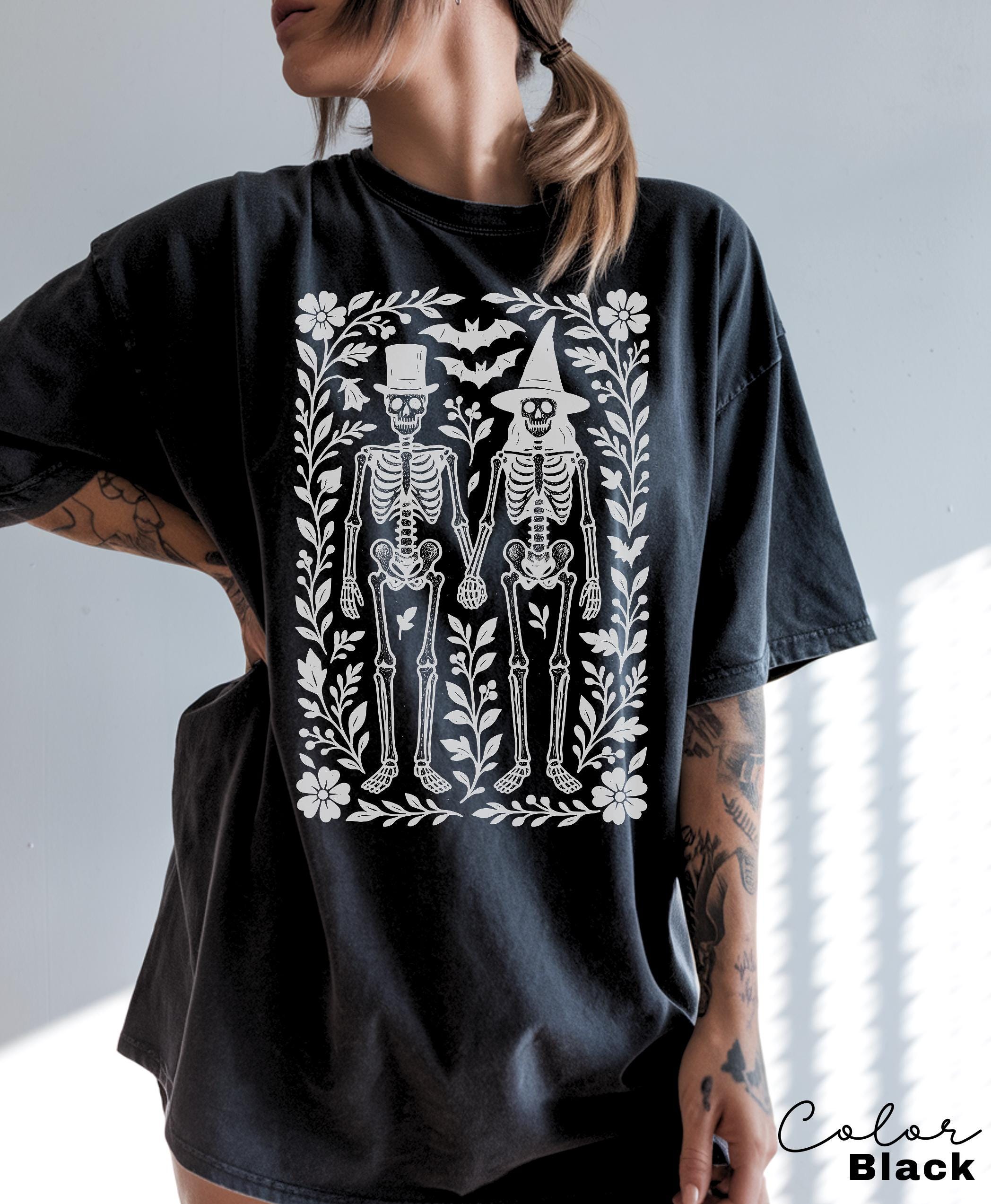 Comfort Colors Skeleton 90s Vintage Style Tshirt, Retro Halloween Tee, Skeleton Halloween Shirt, Boho Cottagecore Halloween, Spooky Season,