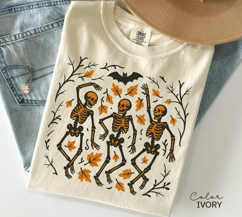 Skeleton Halloween Retro Shirt, Boho Cottagecore, Floral Halloween, Oversized, Comfort Colors, Crewneck Tee, Halloween Party, Spooky
