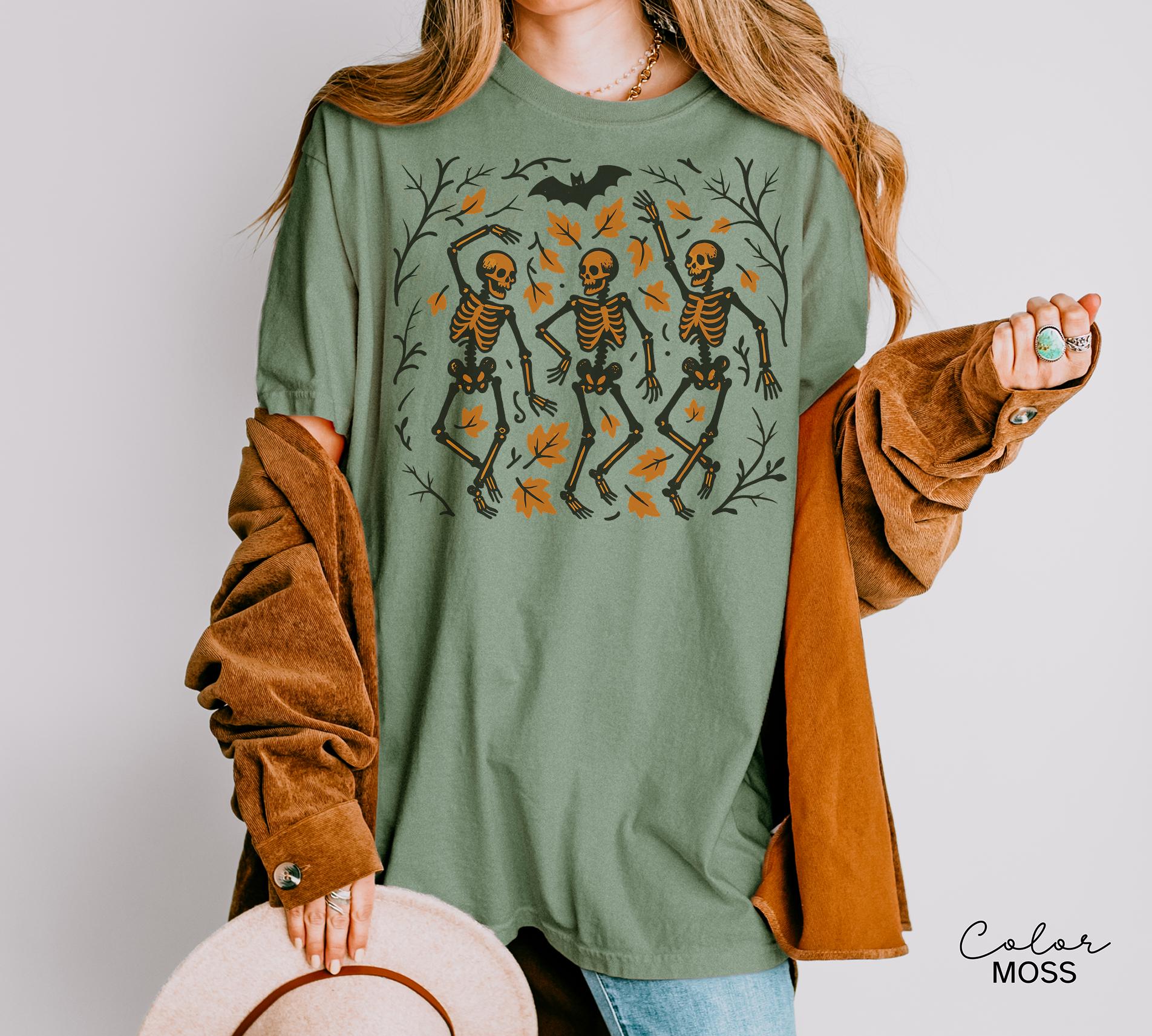 Skeleton Halloween Retro Shirt, Boho Cottagecore, Floral Halloween, Oversized, Comfort Colors, Crewneck Tee, Halloween Party, Spooky