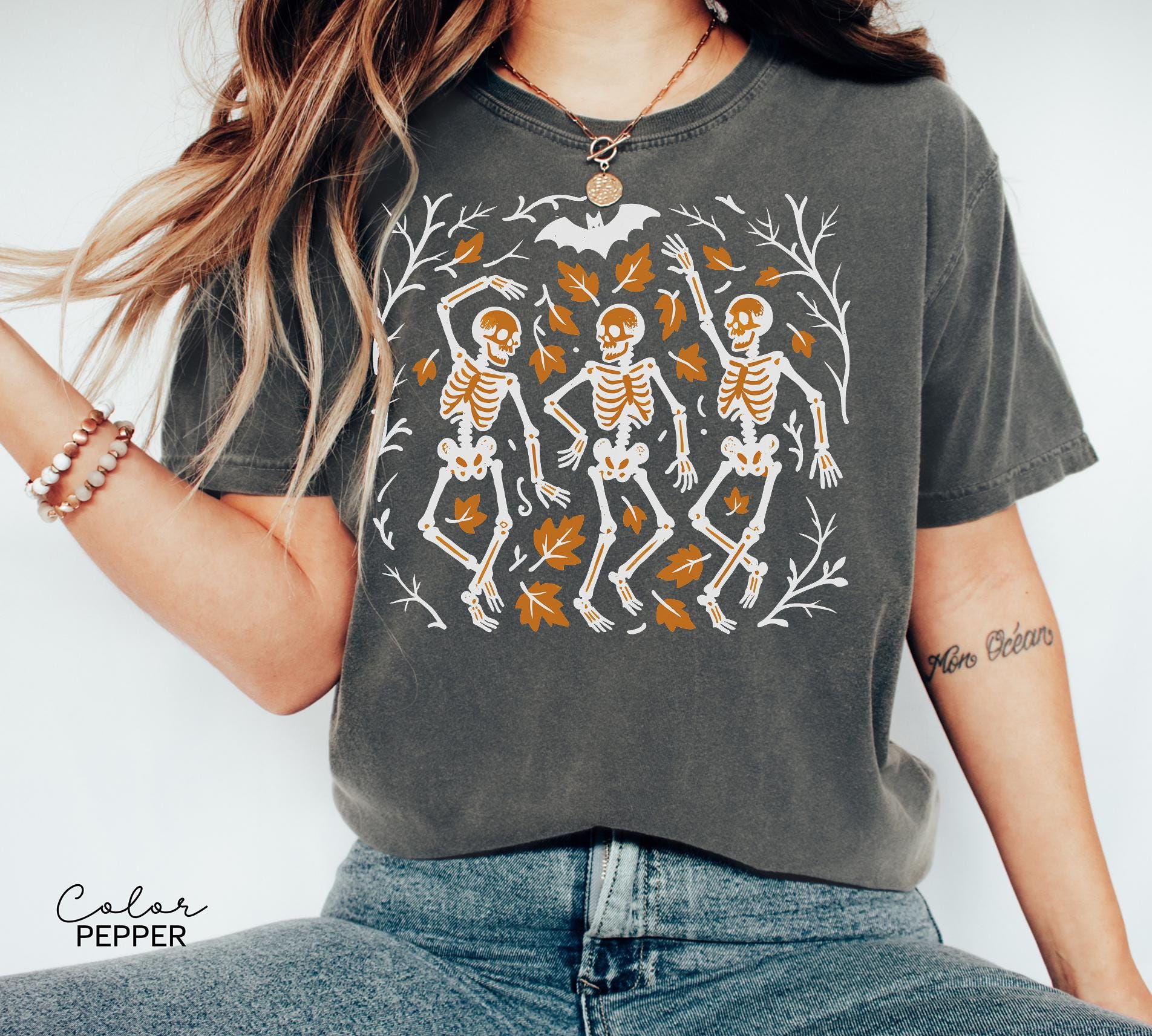Skeleton Halloween Retro Shirt, Boho Cottagecore, Floral Halloween, Oversized, Comfort Colors, Crewneck Tee, Halloween Party, Spooky