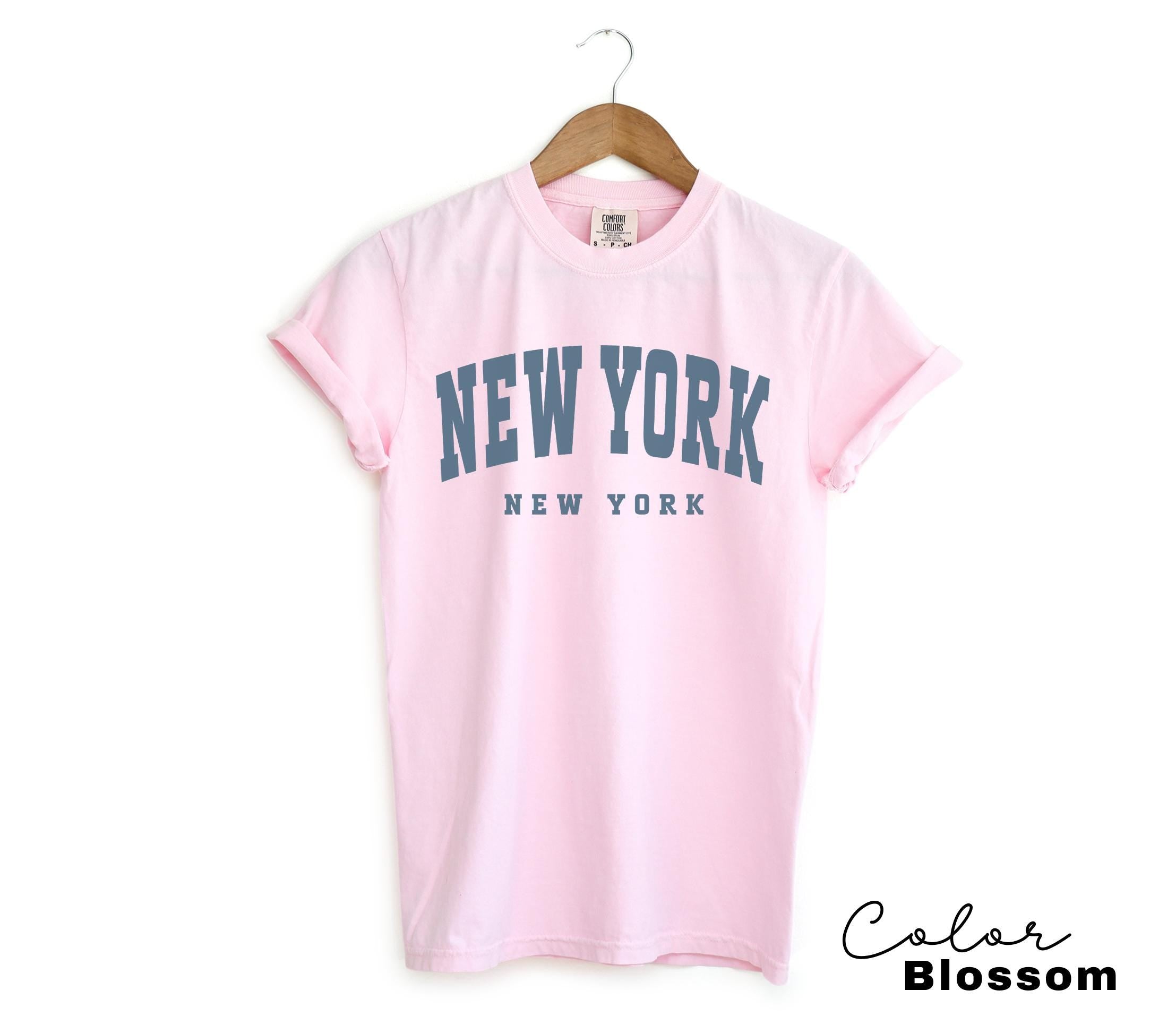 New York Shirt, NYC Shirt, Comfort Colors, Vintage Varsity Aesthetic, Trendy Travel Destination Gift, New York Tshirt, NYC, Preppy Trendy,