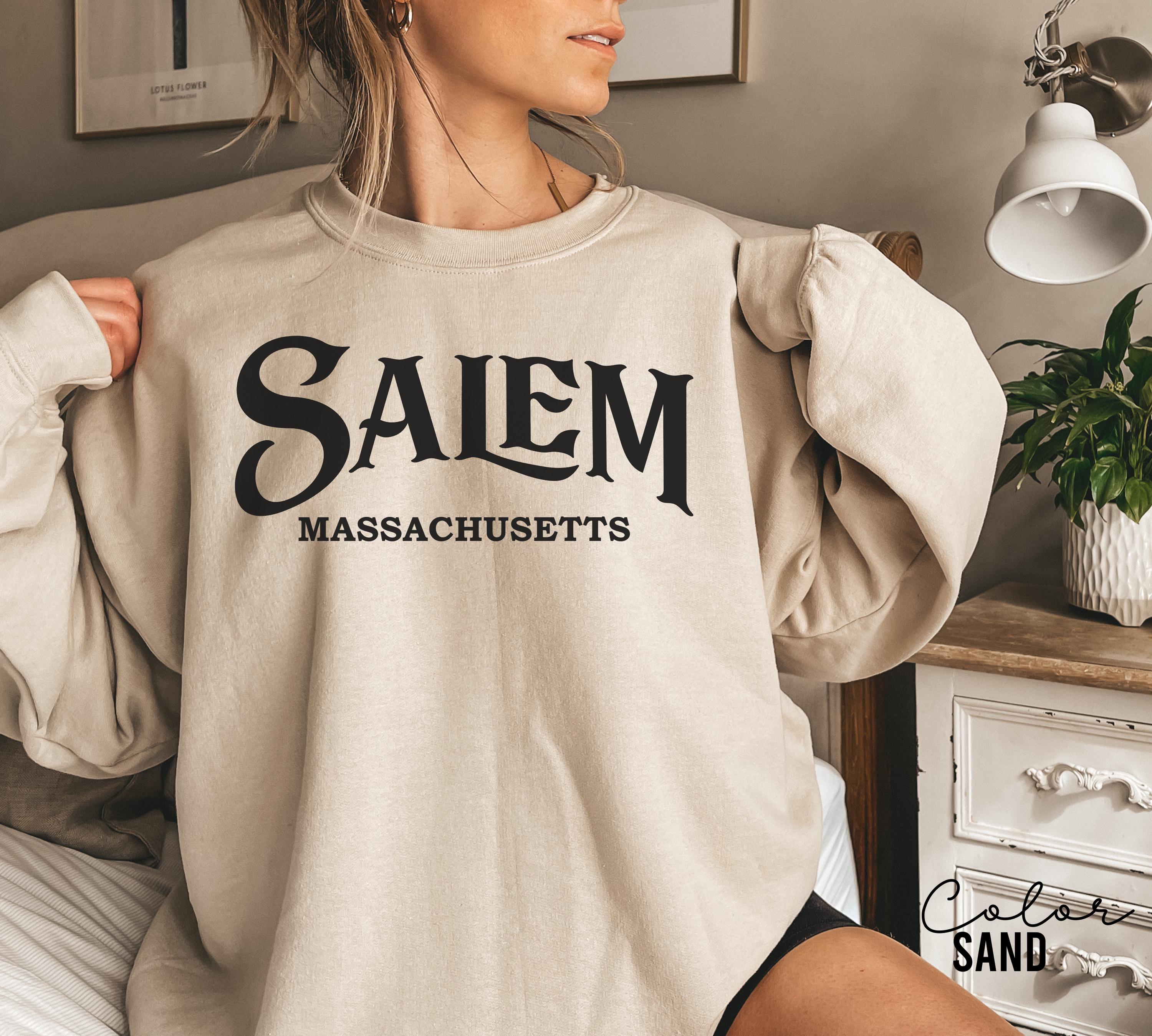 Salem Witch Halloween Sweatshirt, Salem Massachusetts, Preppy Crewneck, Spooky Season, Halloween Witch, Girls Trip Salem