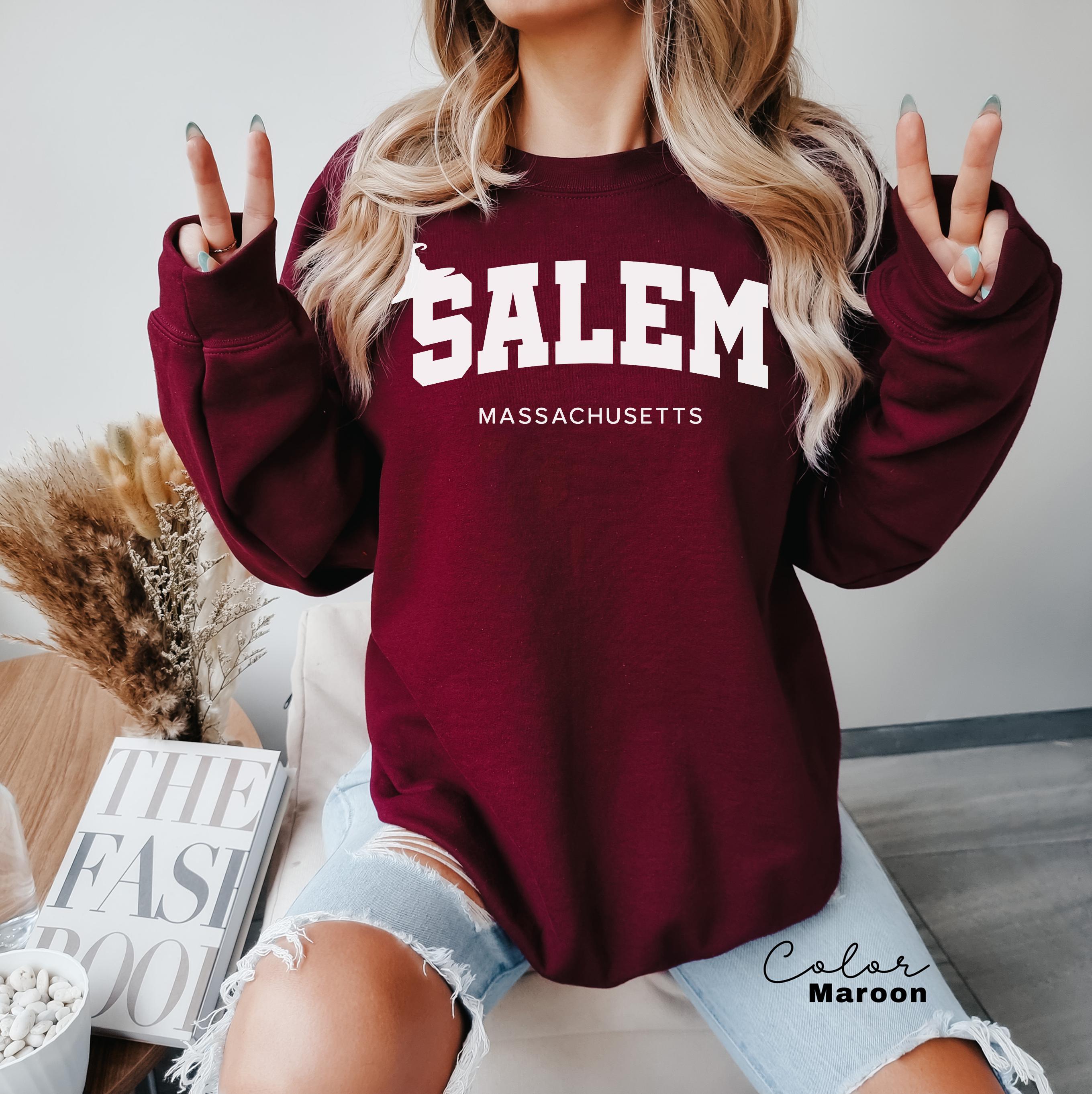 Salem Witch Halloween Sweatshirt, Salem Massachusetts, Preppy Crewneck, Spooky Season, Halloween Witch, Girls Trip Salem