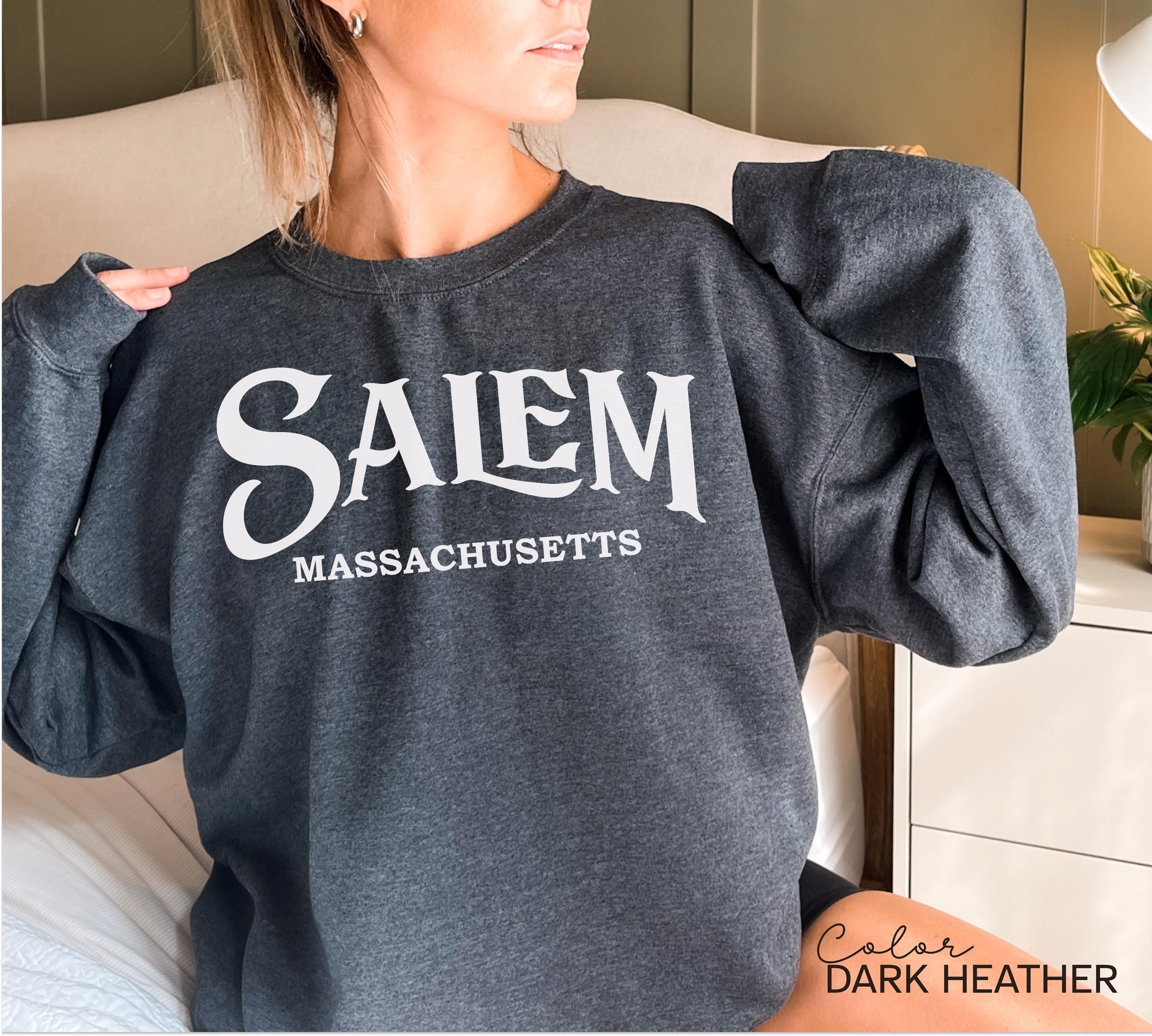 Salem Witch Halloween Sweatshirt, Salem Massachusetts, Preppy Crewneck, Spooky Season, Halloween Witch, Girls Trip Salem