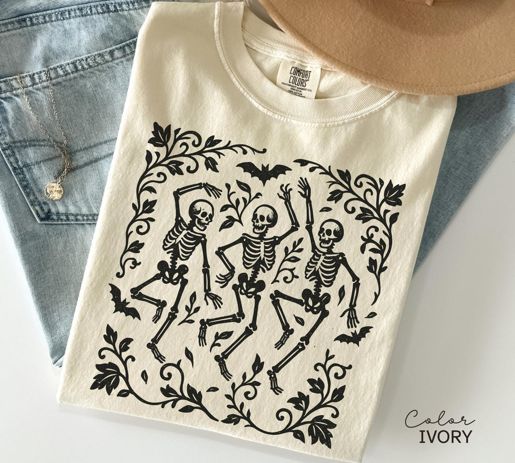 Skeleton Halloween Retro Shirt, Boho Cottagecore, Floral Halloween, Oversized, Comfort Colors, Crewneck Tee, Halloween Party, Spooky