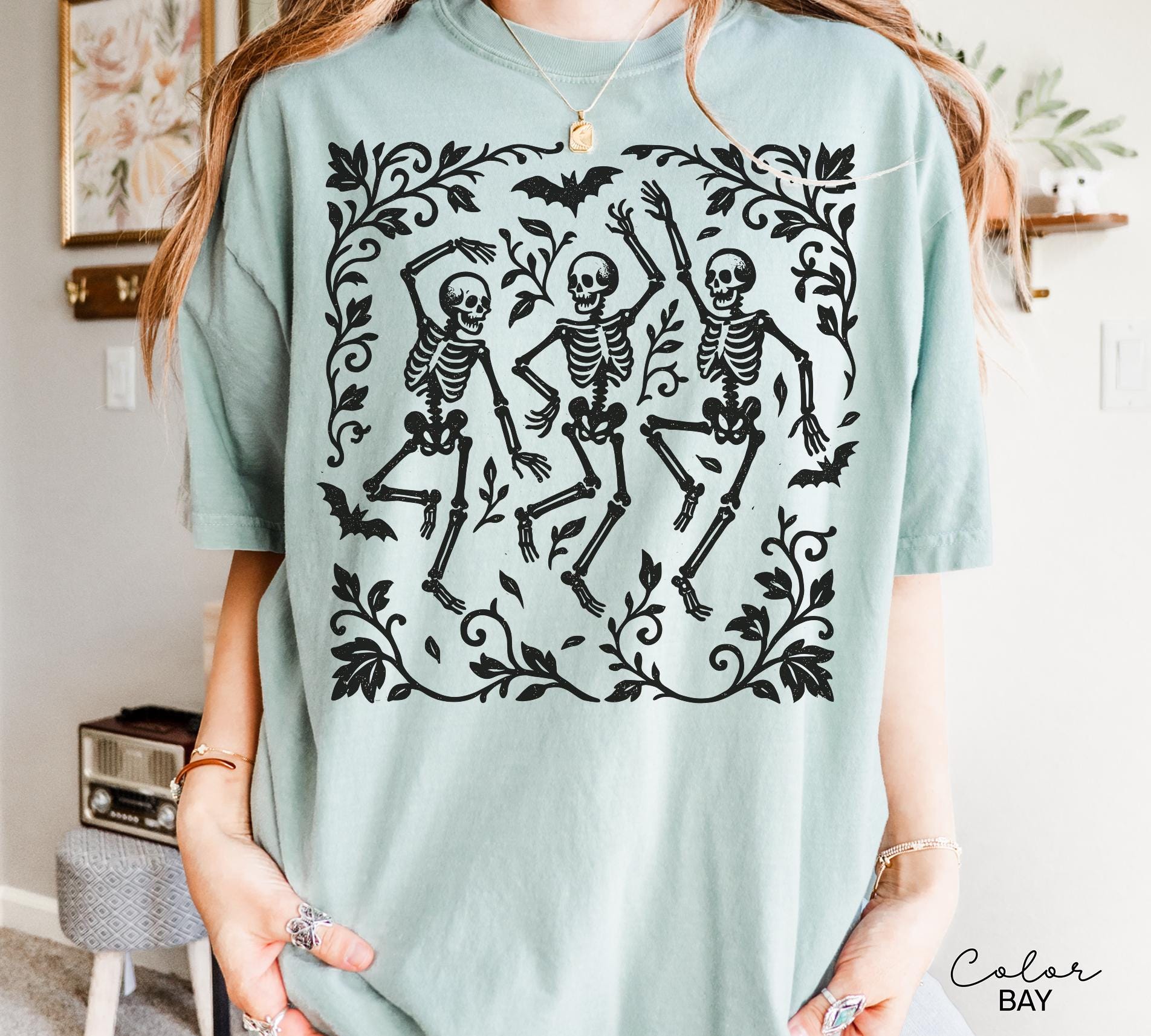 Skeleton Halloween Retro Shirt, Boho Cottagecore, Floral Halloween, Oversized, Comfort Colors, Crewneck Tee, Halloween Party, Spooky