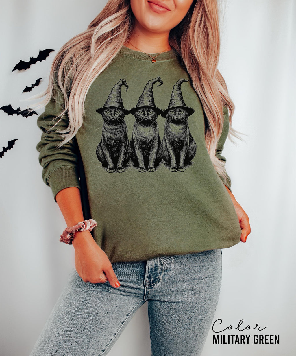 Halloween Black Cat Sweatshirt, Cute Cat Lover Halloween Pullover, Spooky Season Cat, Halloween Cute Women Outfit, Halloween Gift