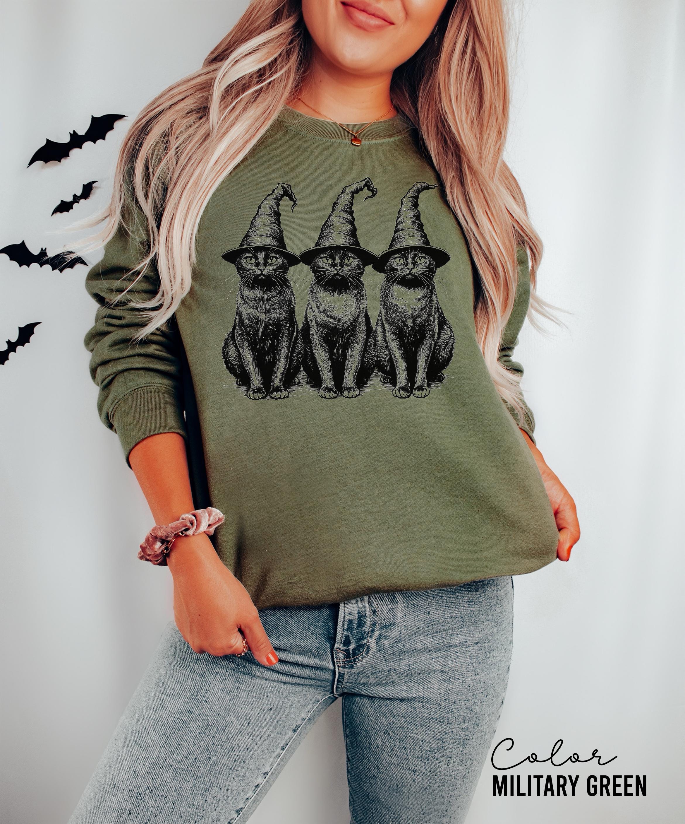Halloween Black Cat Sweatshirt, Cute Cat Lover Halloween Pullover, Spooky Season Cat, Halloween Cute Women Outfit, Halloween Gift