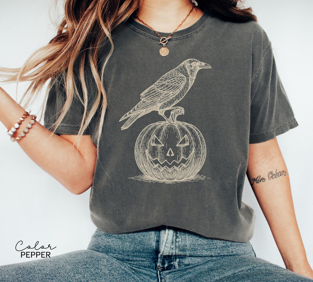 Halloween Crow Pumpkin Shirt, Jack O Lantern, Boho Cottagecore, Floral Halloween, Oversized, Comfort Colors, Crewneck Tee, Halloween Party