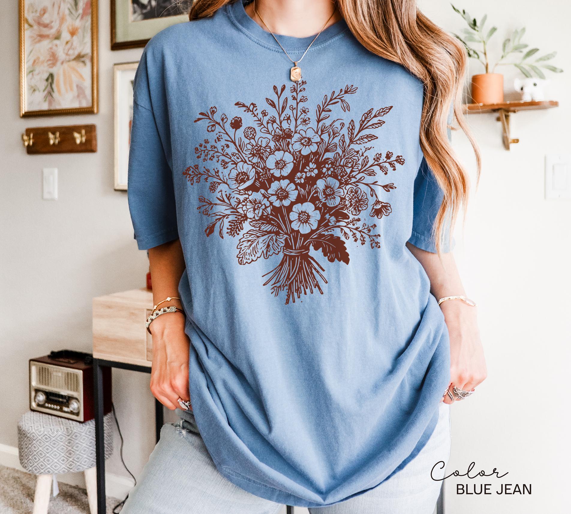 Boho Fall Floral Shirt, Retro Fall Tshirt, Comfort Colors, Autumn Vibes Shirt, Pumpkin Fall Tee, Pressed Wildflower Flower Shirt