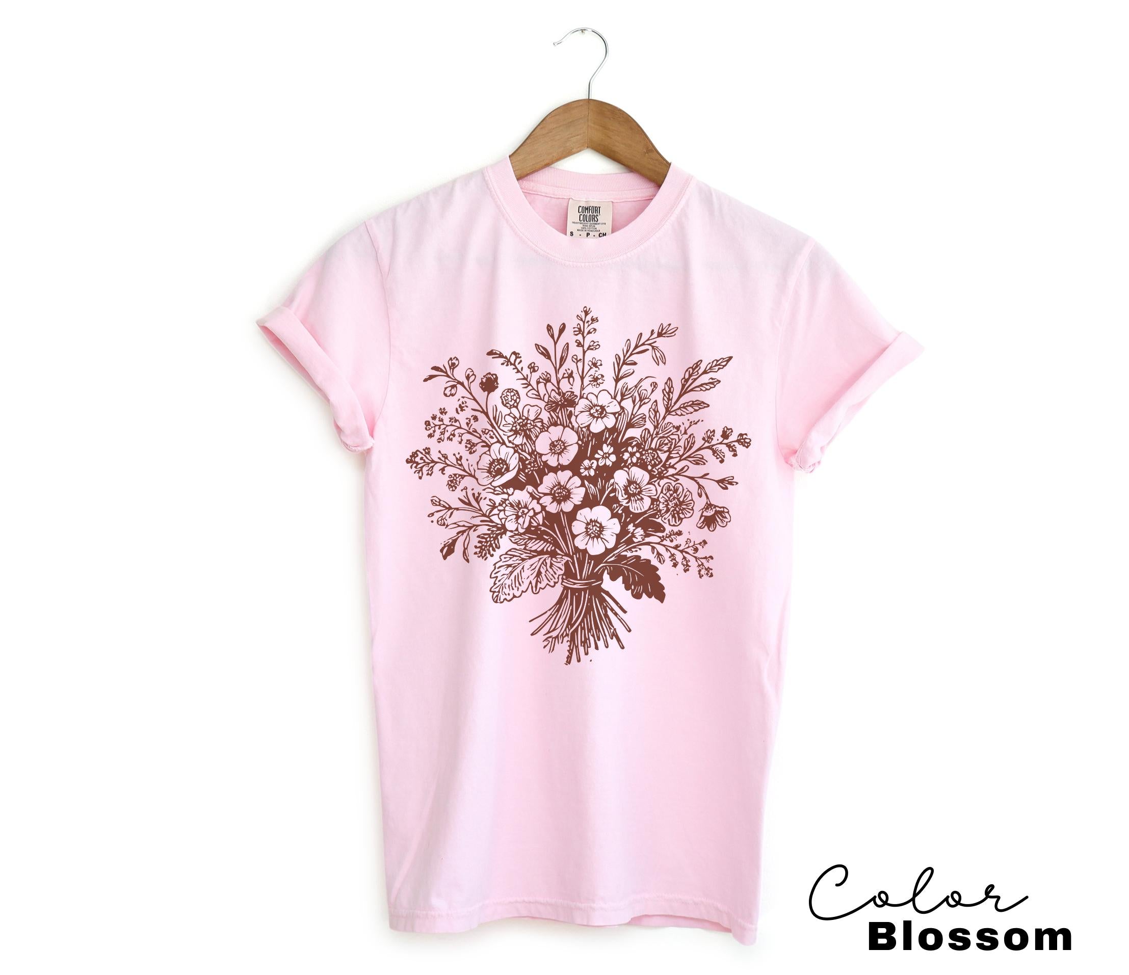 Boho Fall Floral Shirt, Retro Fall Tshirt, Comfort Colors, Autumn Vibes Shirt, Pumpkin Fall Tee, Pressed Wildflower Flower Shirt