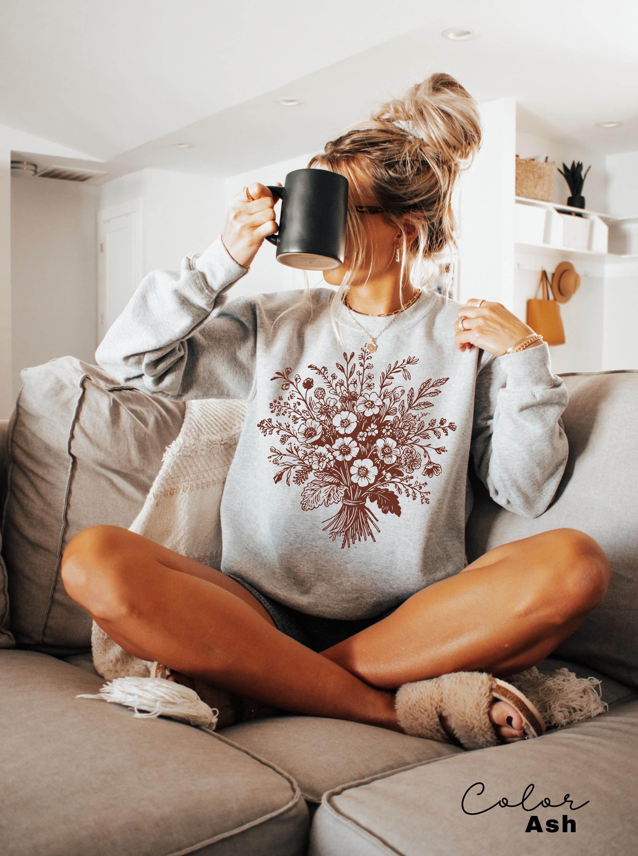 Boho Fall Floral Sweatshirt, Retro Fall Crewneck, Autumn Vibes, Pumpkin Fall, Pressed Wildflower Flower Sweatshirt