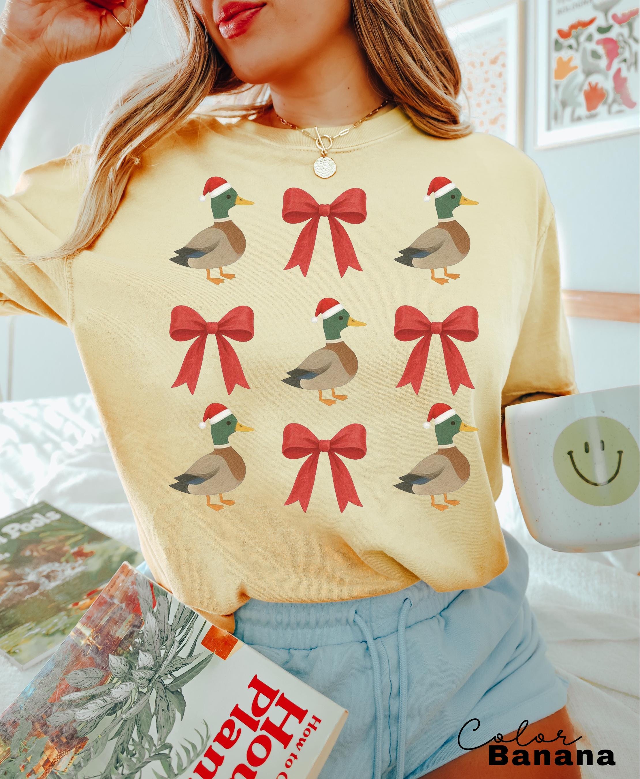 Christmas Duck Bow Shirt, Duck Christmas Shirt, Funny Christmas T-shirt, Cute Holiday Tee, Xmas Gift,