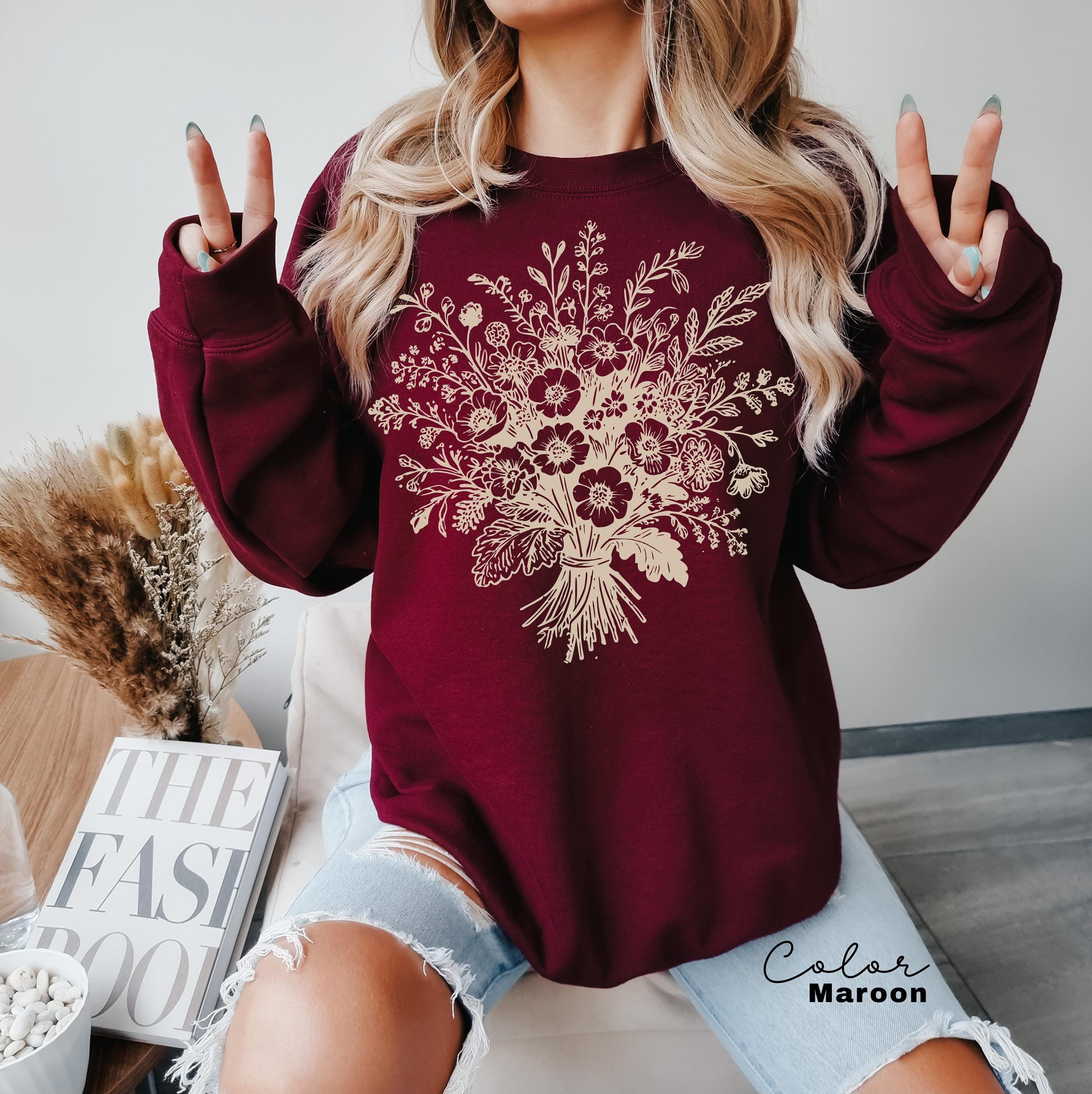 Boho Fall Floral Sweatshirt, Retro Fall Crewneck, Autumn Vibes, Pumpkin Fall, Pressed Wildflower Flower Sweatshirt